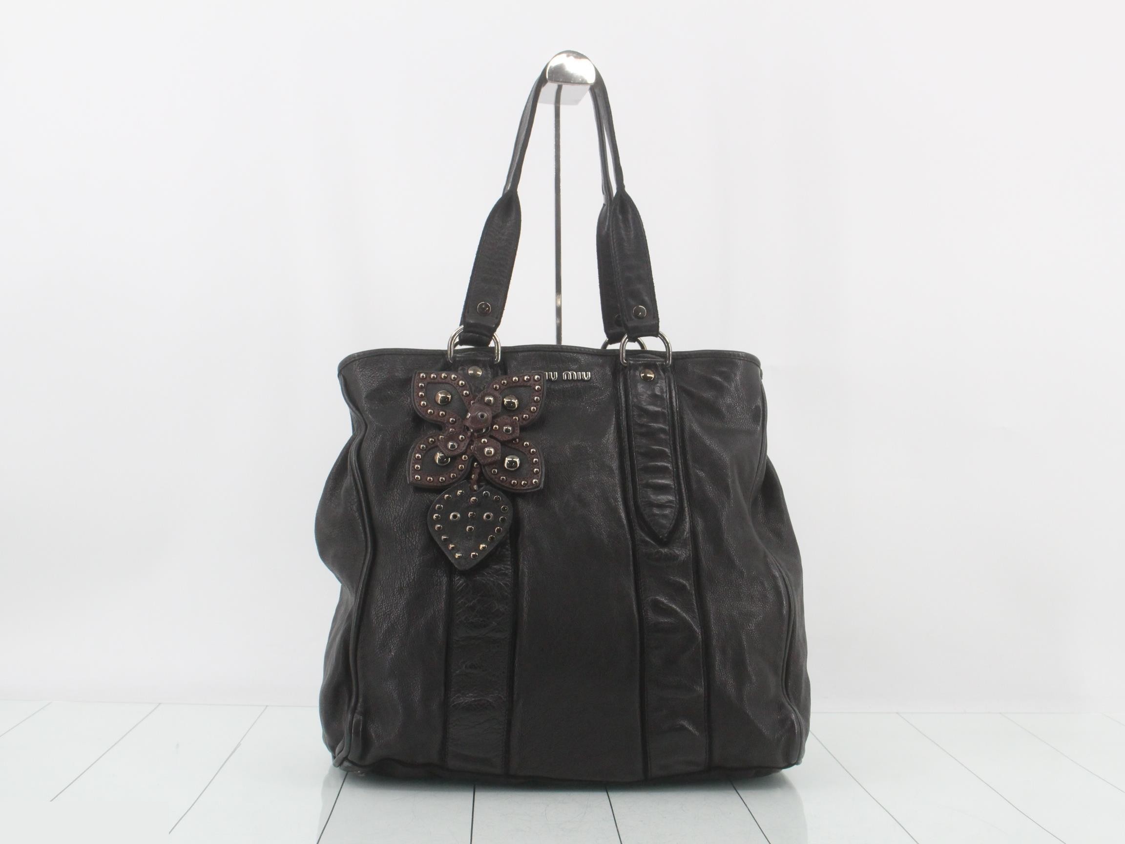 Other lines: Bags and tote bags