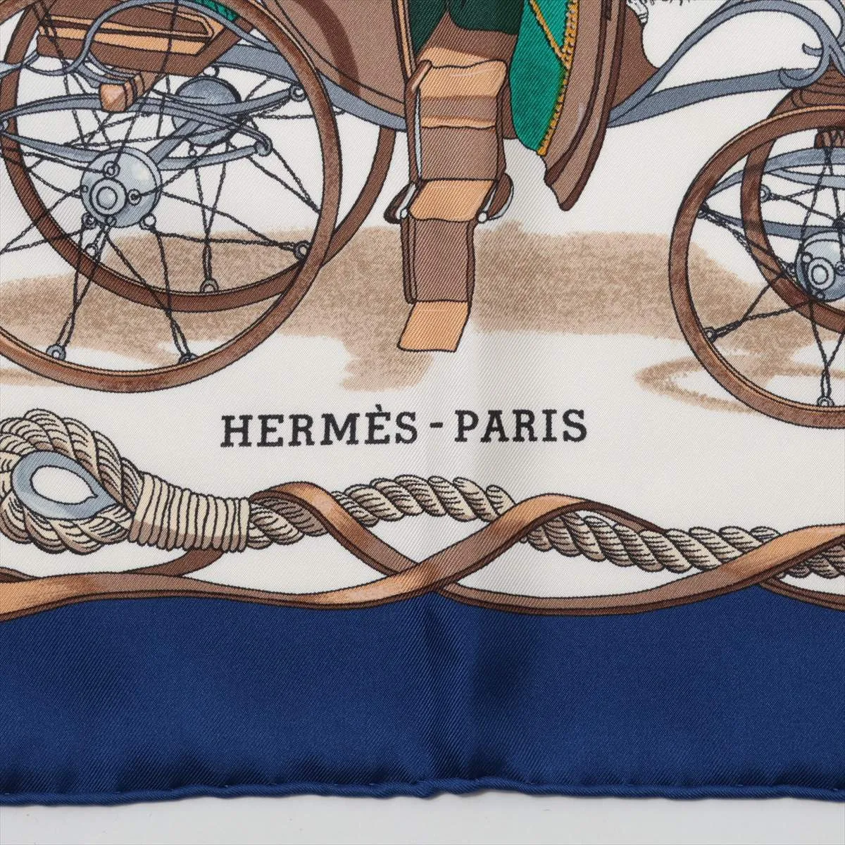 Carre 90 MUSEE (Museum) Scarf, Silk, Blue, with wear, snags, — view 6