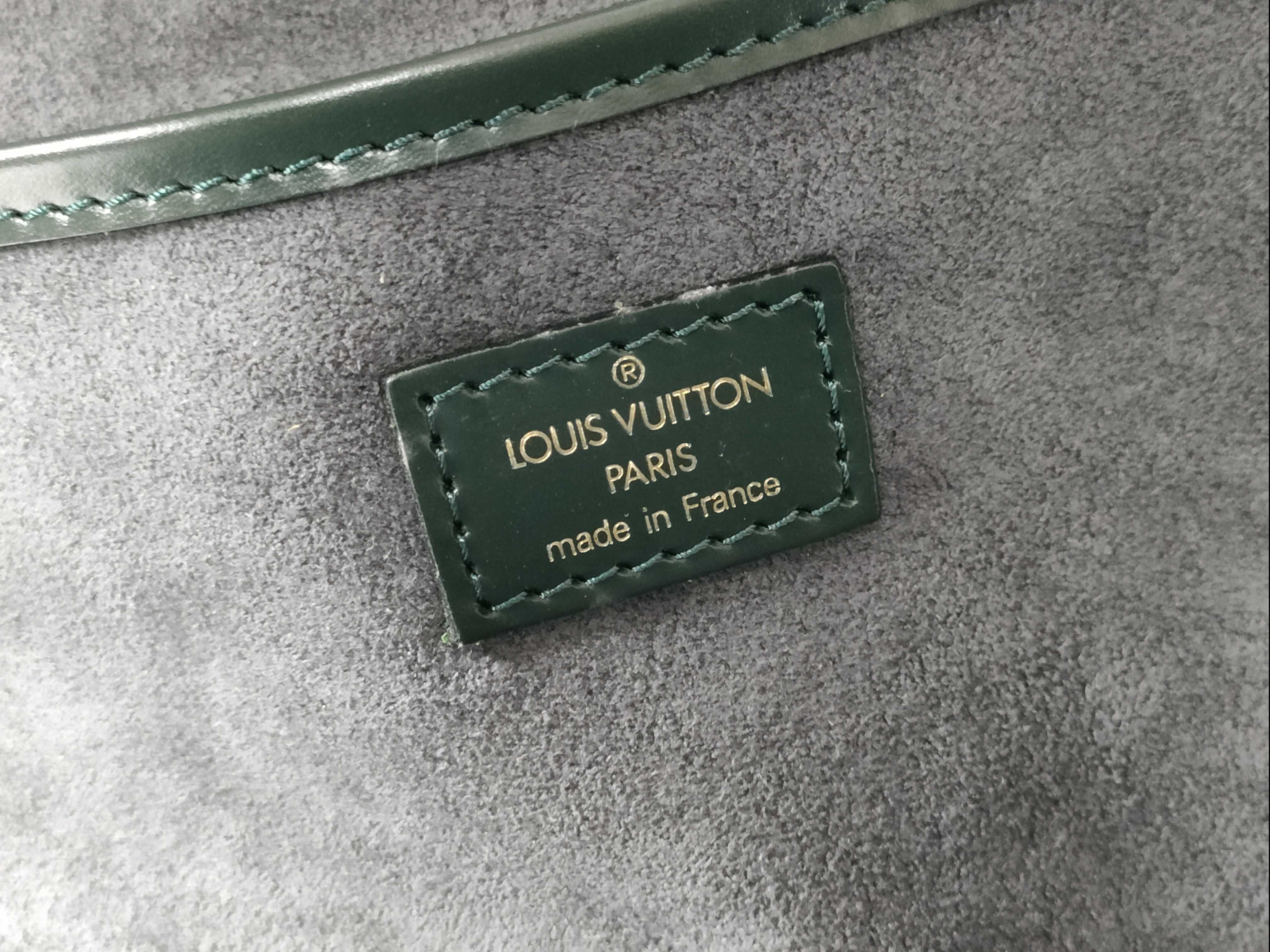 Taiga Elanga Ampoché M30104 VI1906 Garment Cover with Hanger Suitcase — view 12