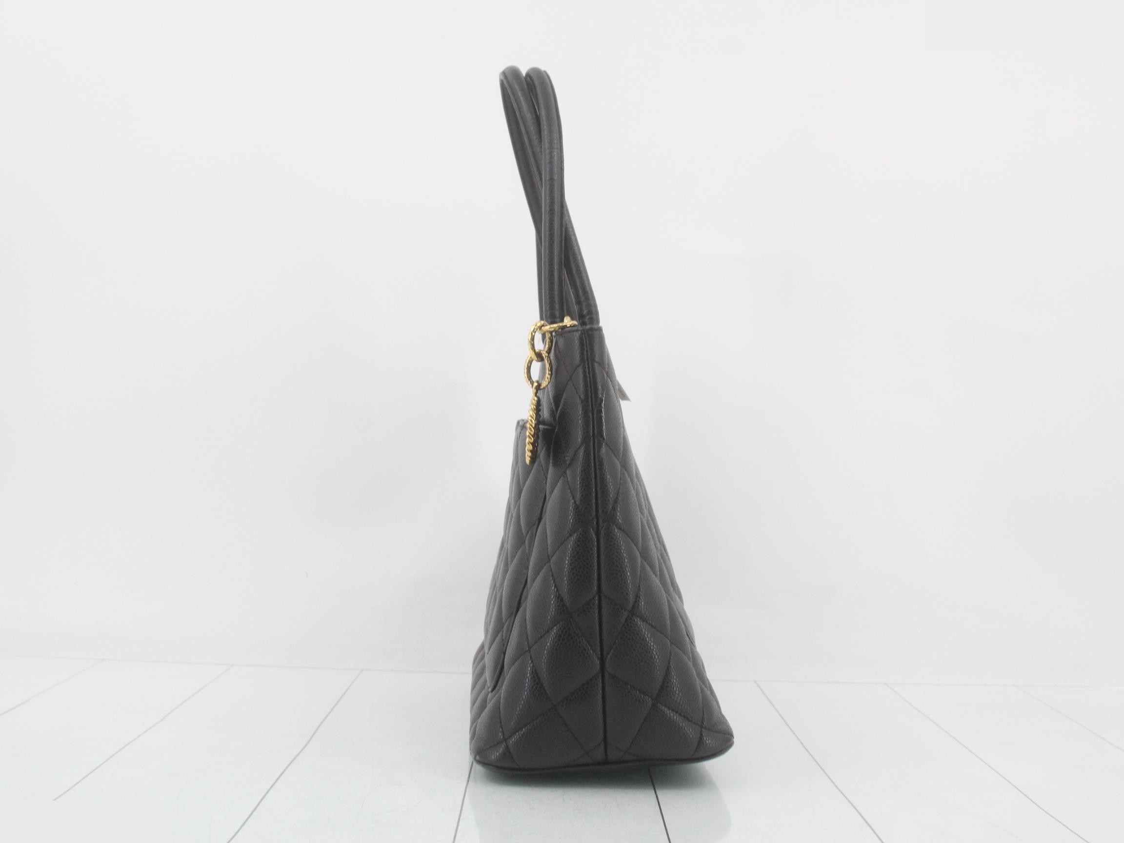 Caviar Skin Handbag — view 4