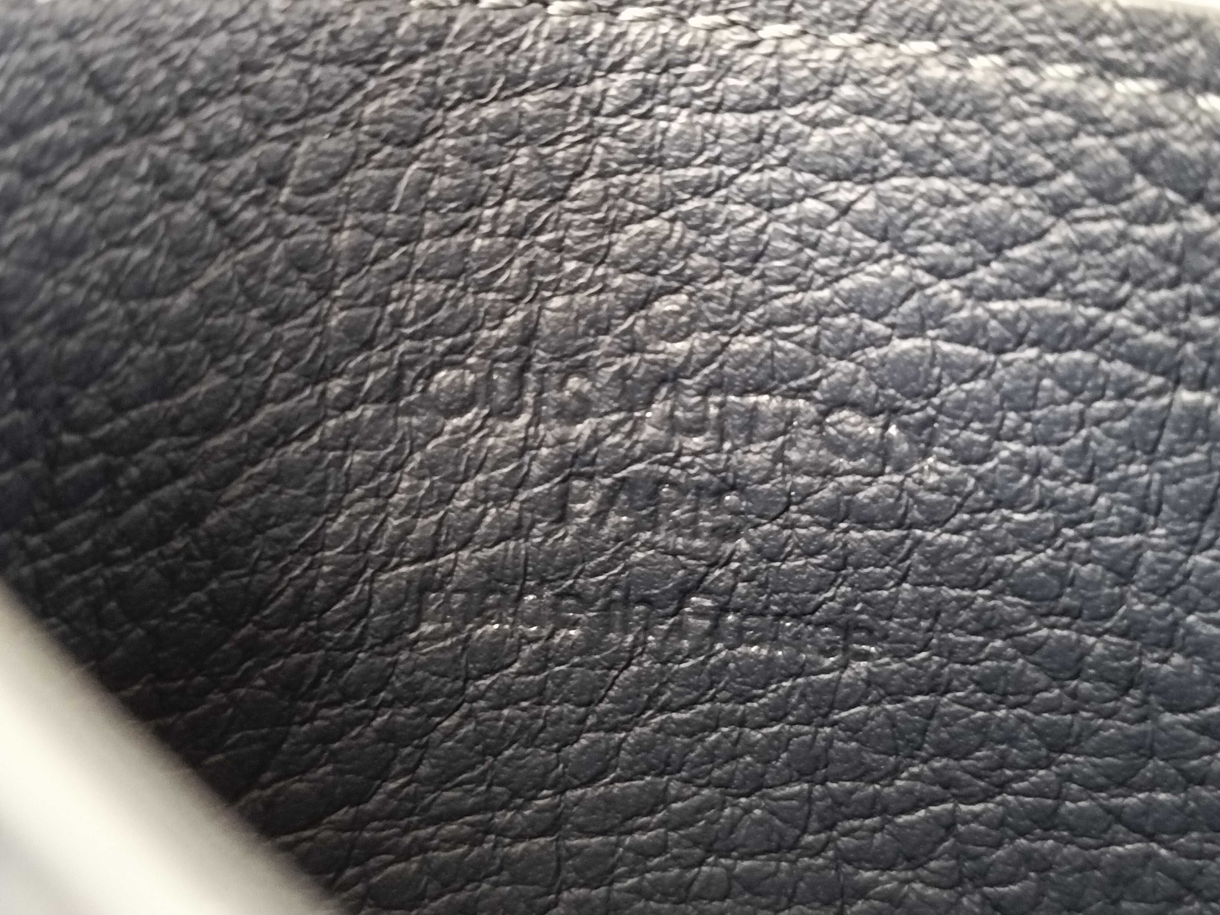 Monogram Portecartes Double M83700 Monogram Shadow Card Case — view 7