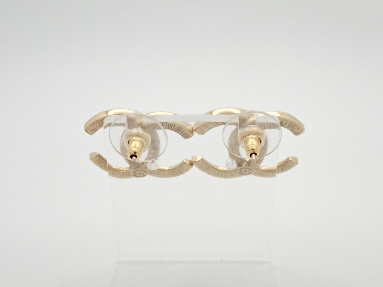 21B Coco Mark Earrings Rhinestone Gold — view 2