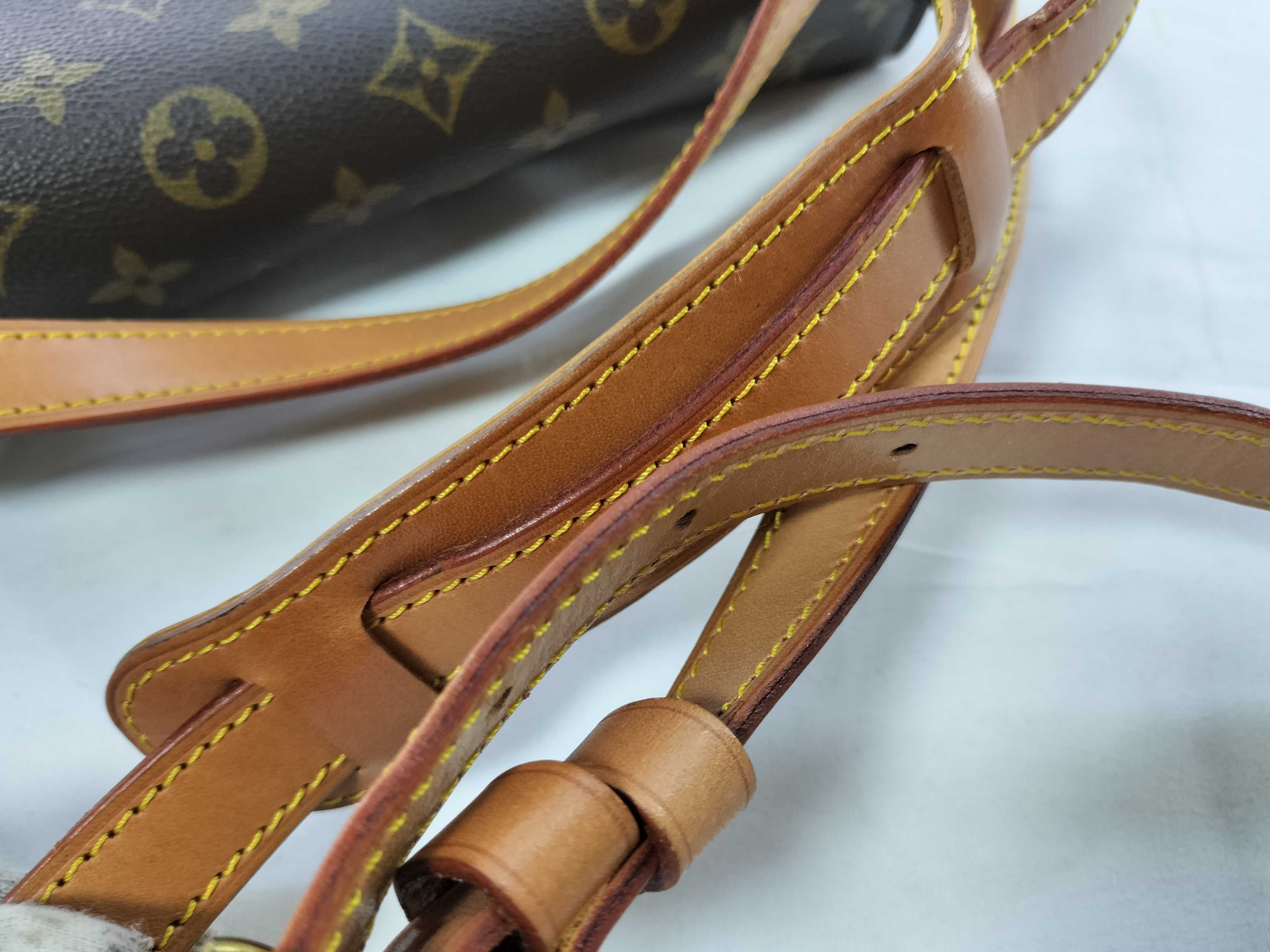 Monogram M51242 Saint Cloud Shoulder Bag — view 4