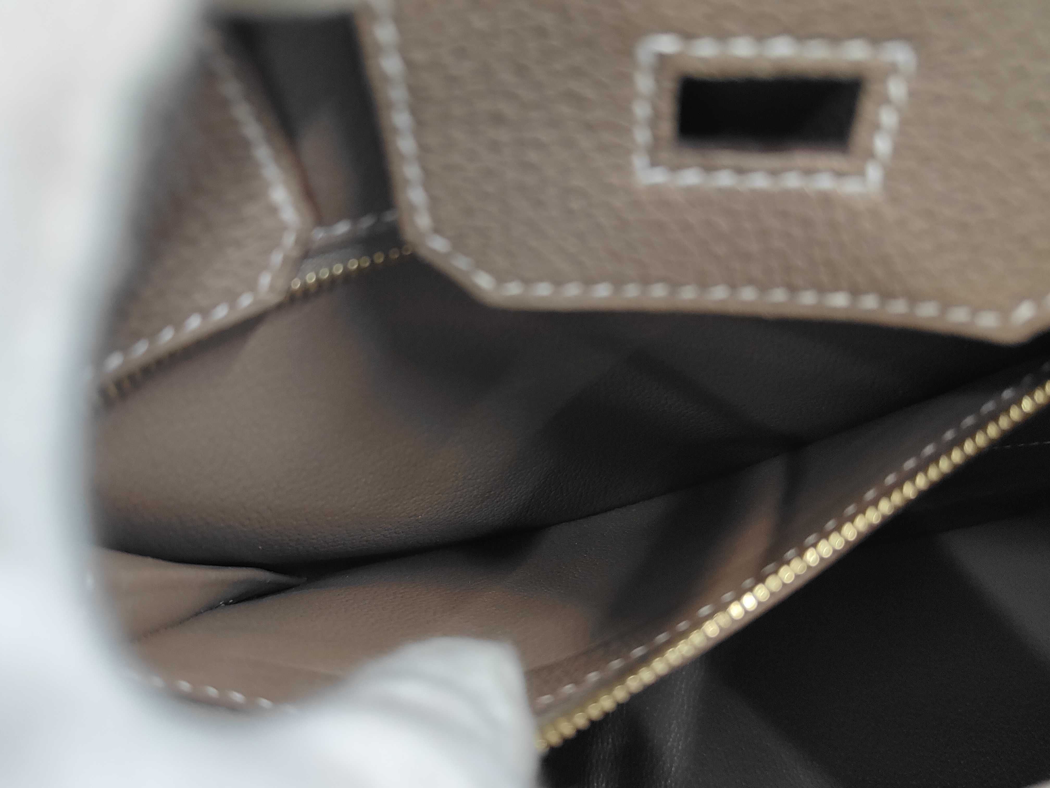 Birkin 25 Togo Etoupe Gold Hardware W Stamp Handbag — view 12