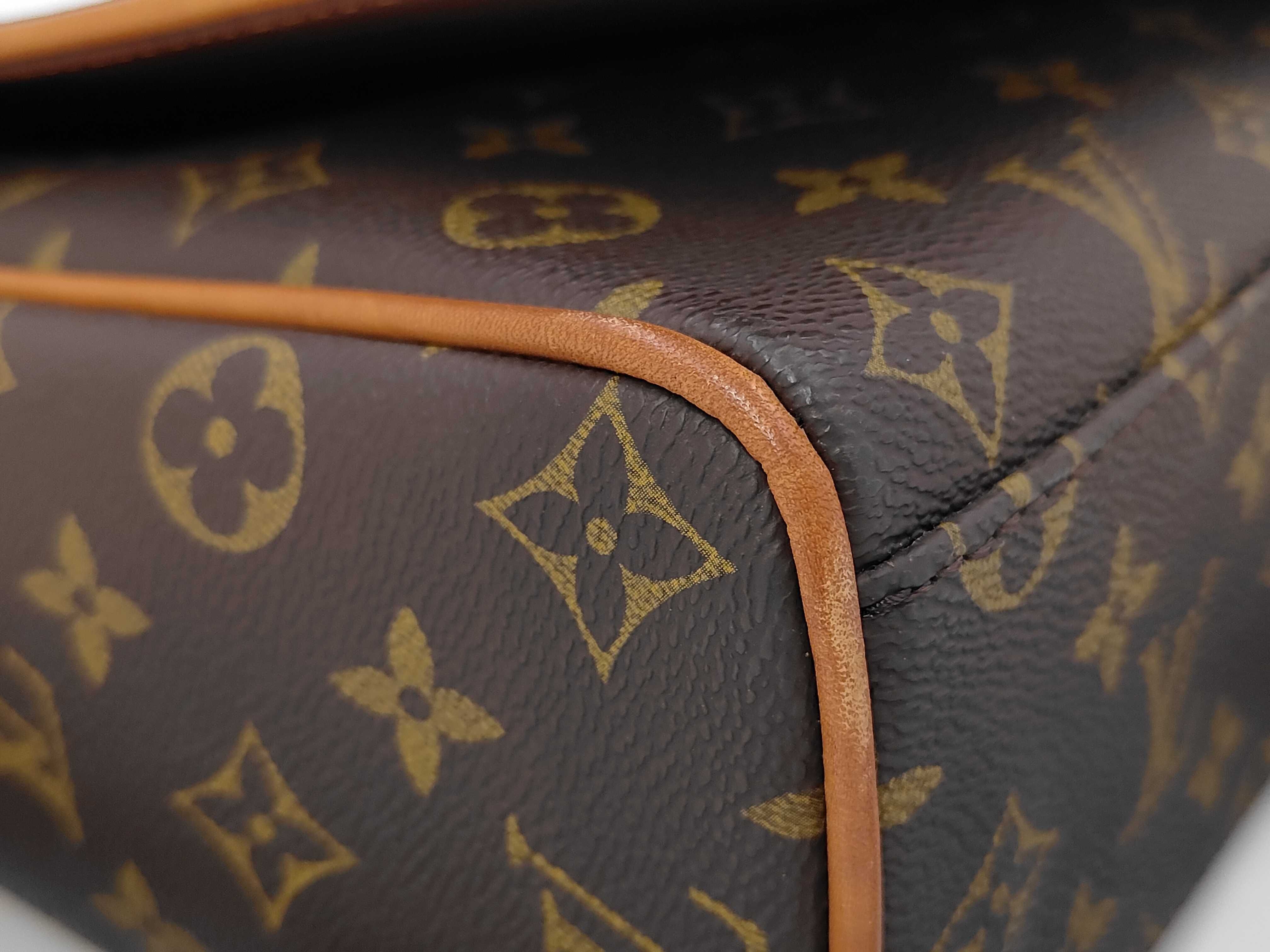 Abbesses Shoulder Bag Monogram M45257 Shoulder Bag — view 3