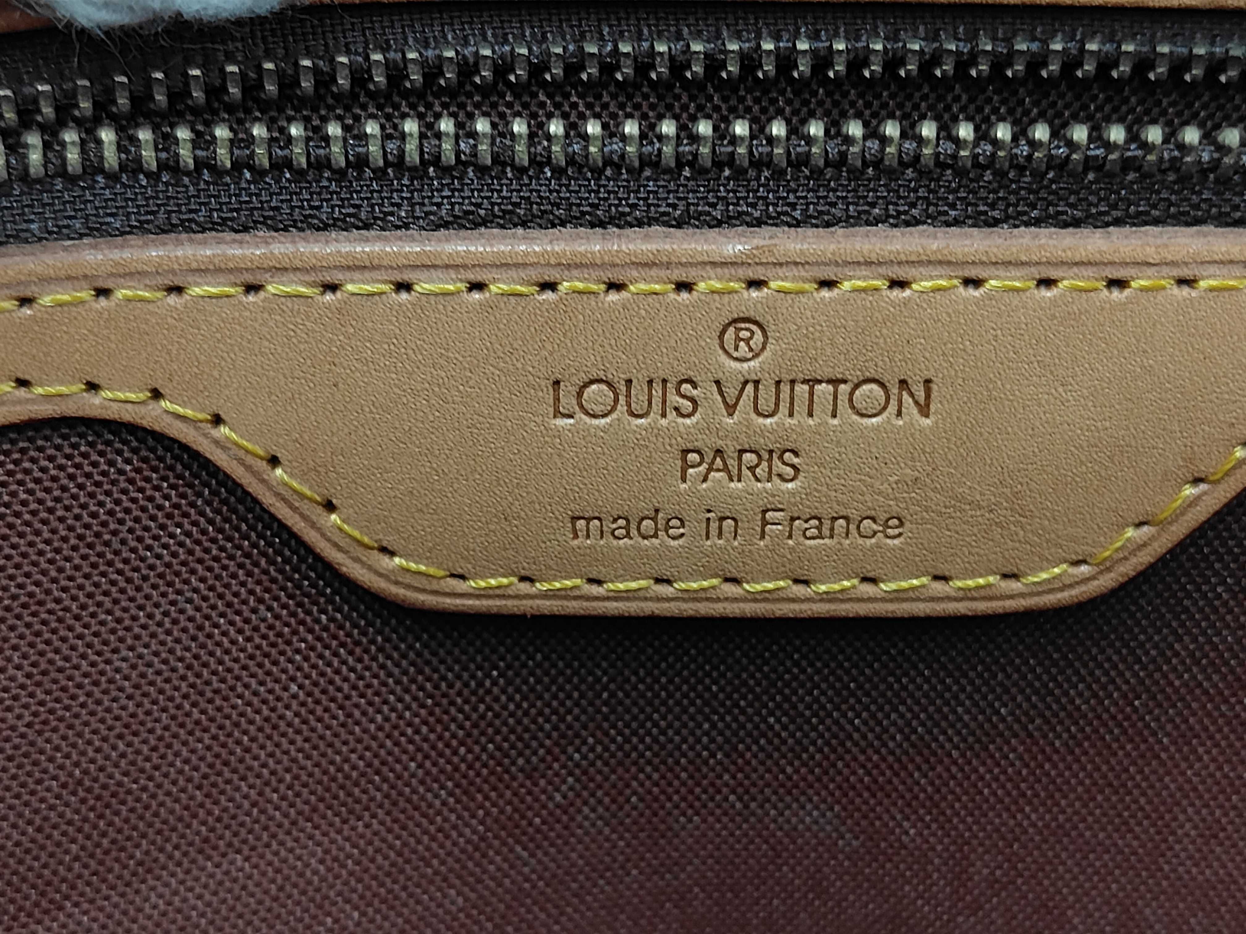 Abbesses Shoulder Bag Monogram M45257 Shoulder Bag — view 9