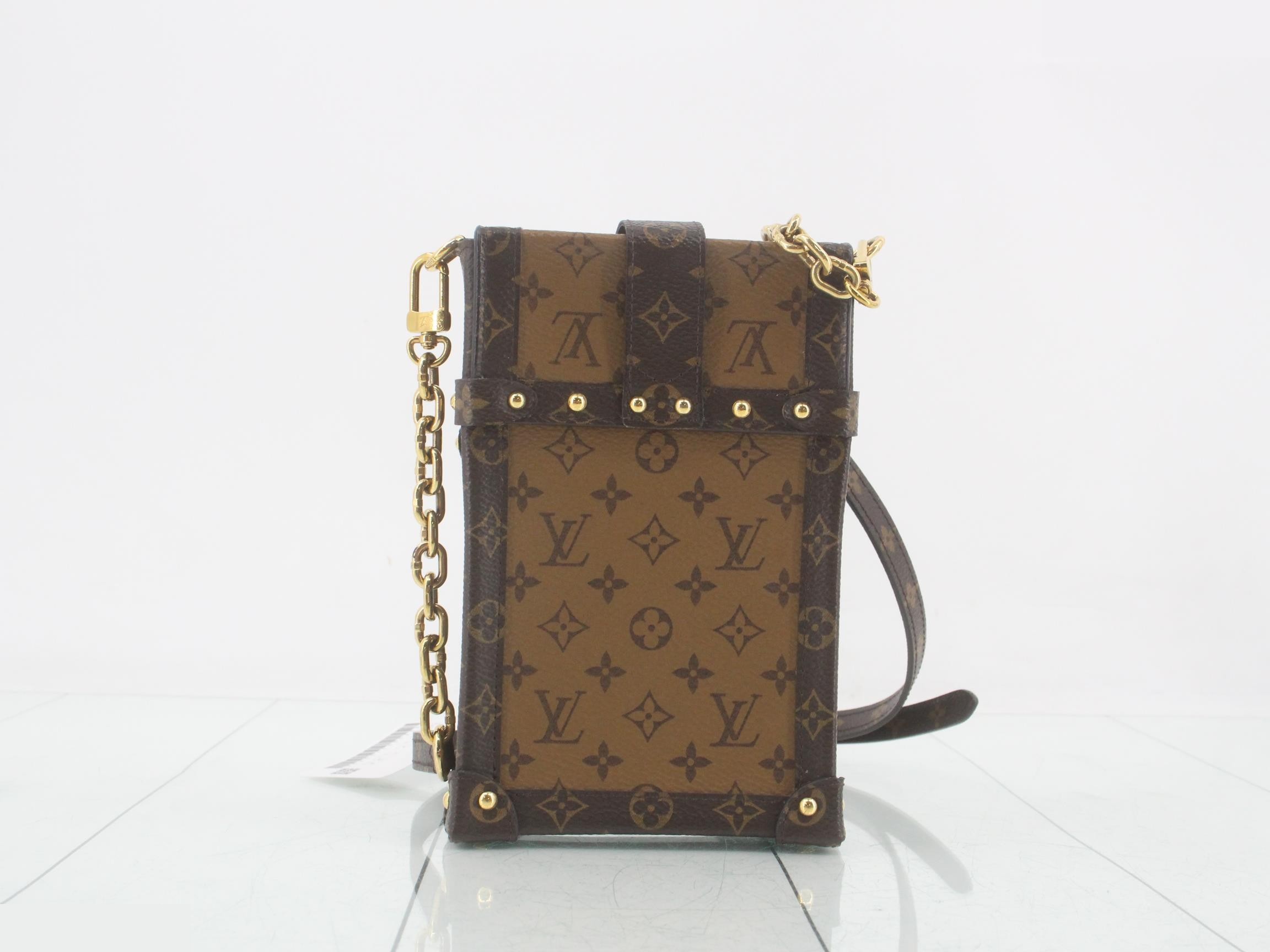 Reverse Pochette Trunk Vertical Shoulder Bag — view 2