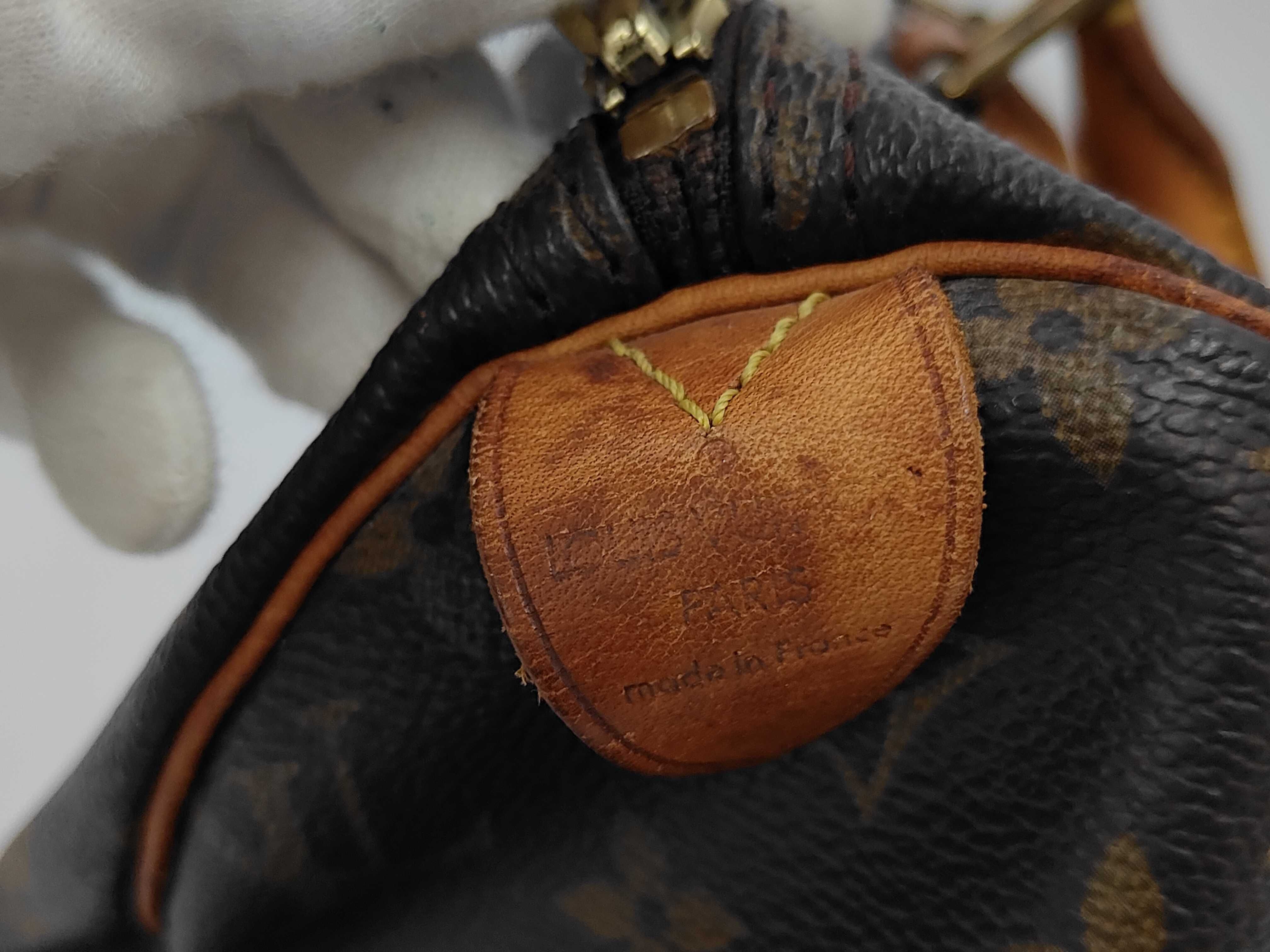 Monogram Louis Vuitton Speedy 30 Monogram Handbag — view 12