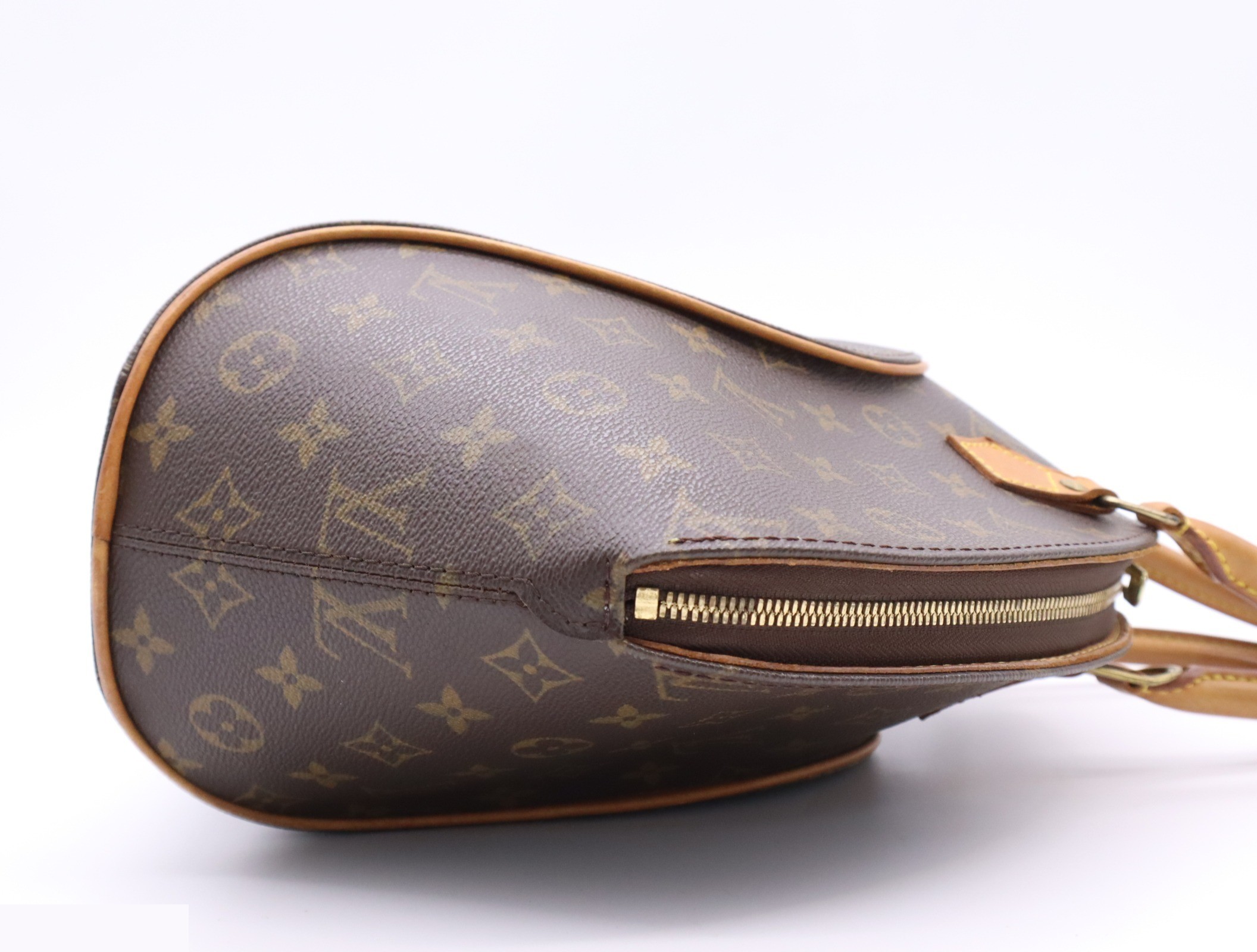 Ellipse MM — view 5
