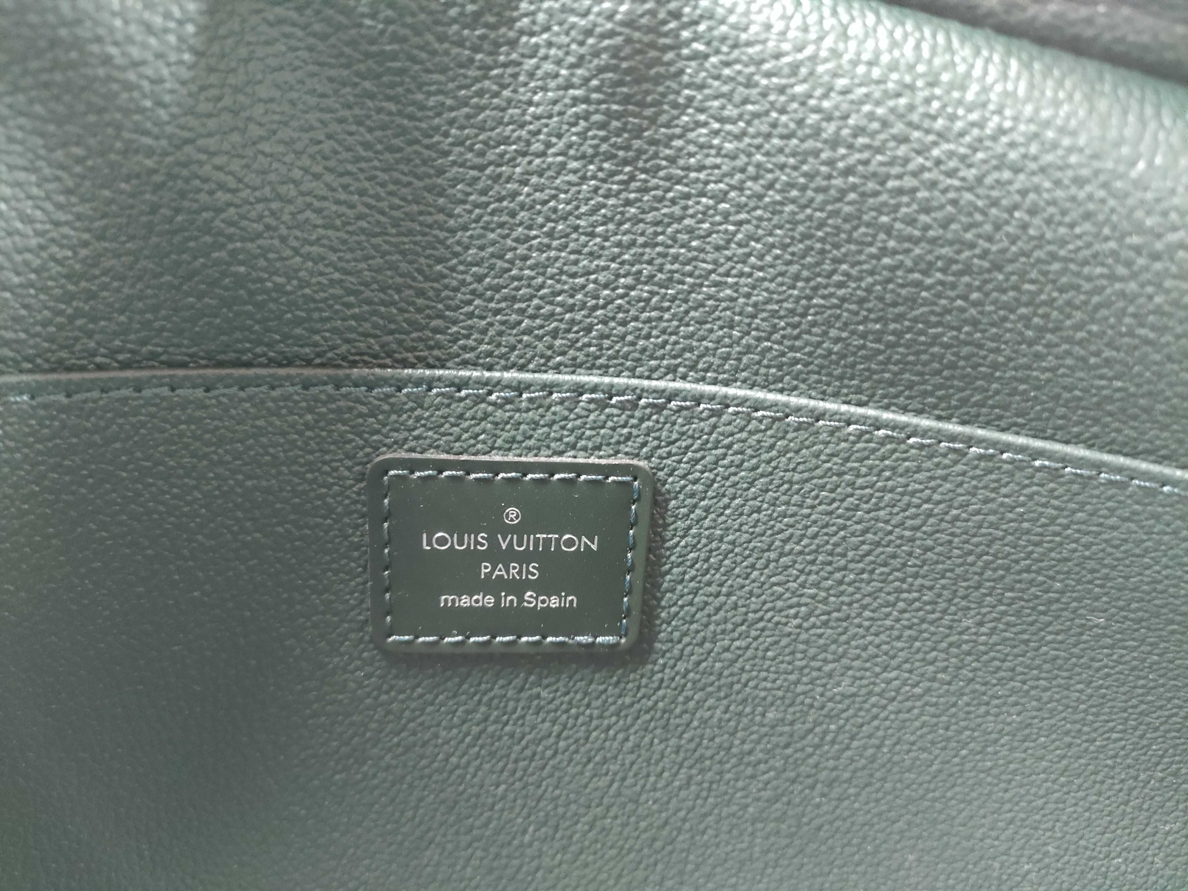 Taiga Victor second bag — view 11