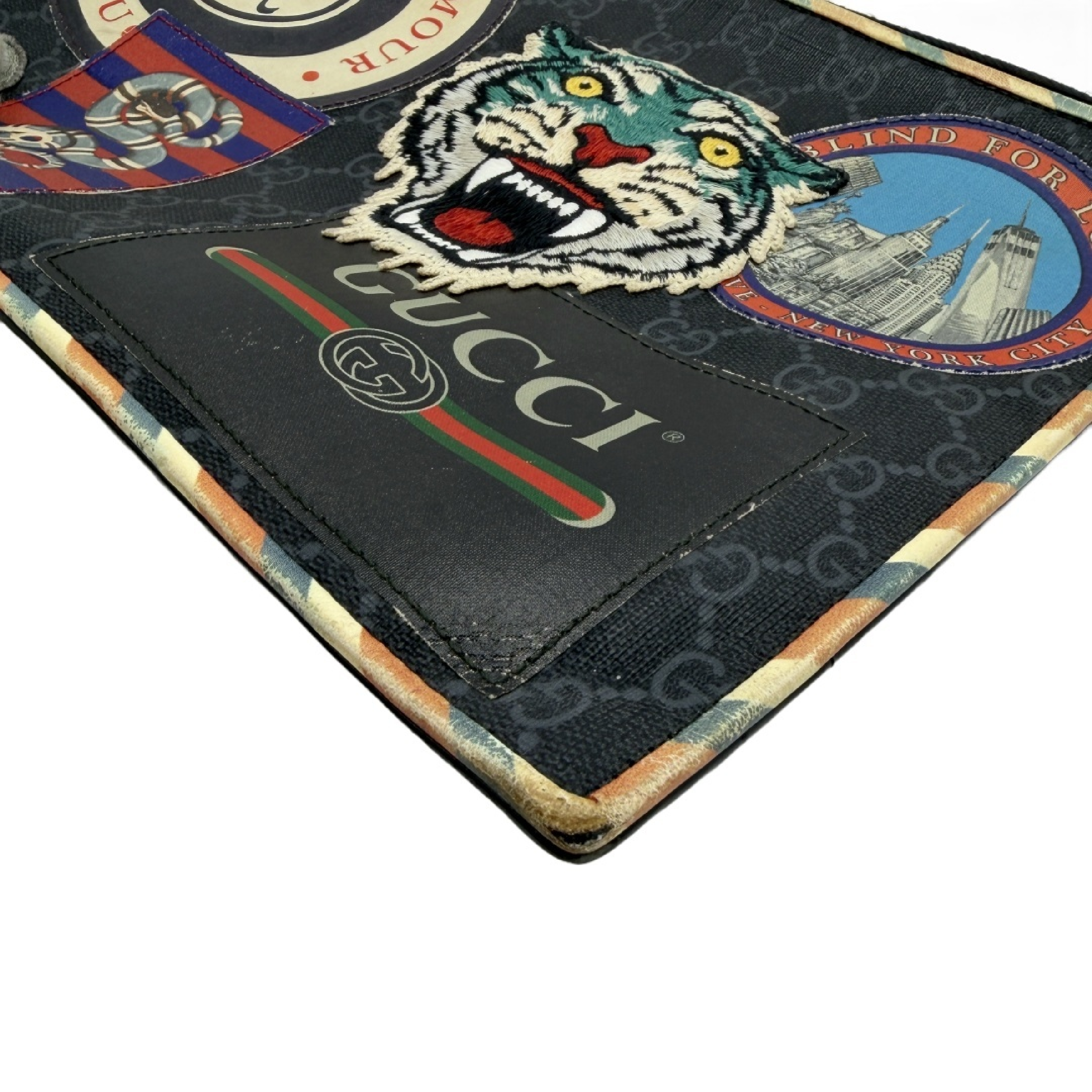 Night Courier GG Supreme Clutch Bag — view 6