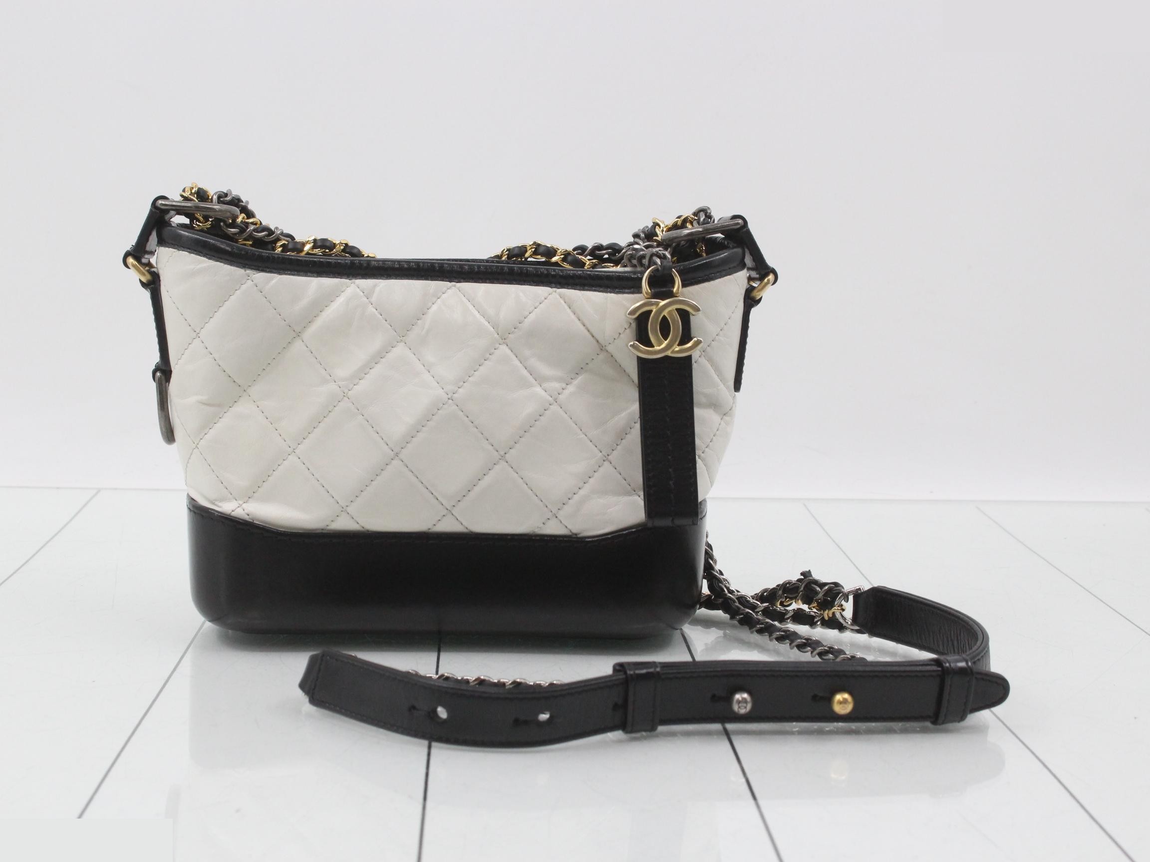 Gabrielle de Chanel Leather Chain Shoulder Bag