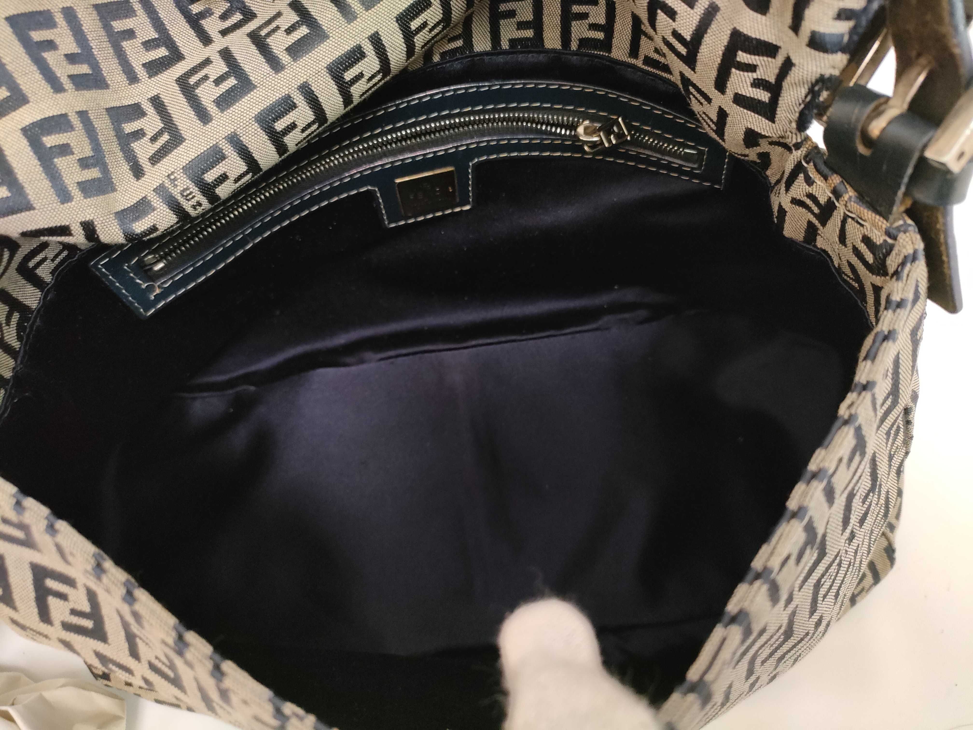 Zucca pattern Fendi Mamma Bucket Zucchino One Shoulder Bag — view 13