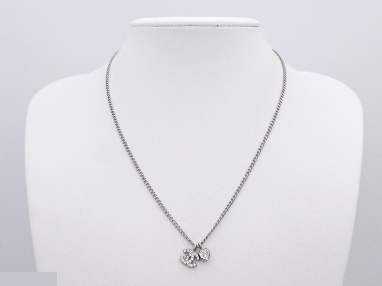 Icon Series (Precious Metal) Necklace/Pendant, Chain approx. 42cm — view 3