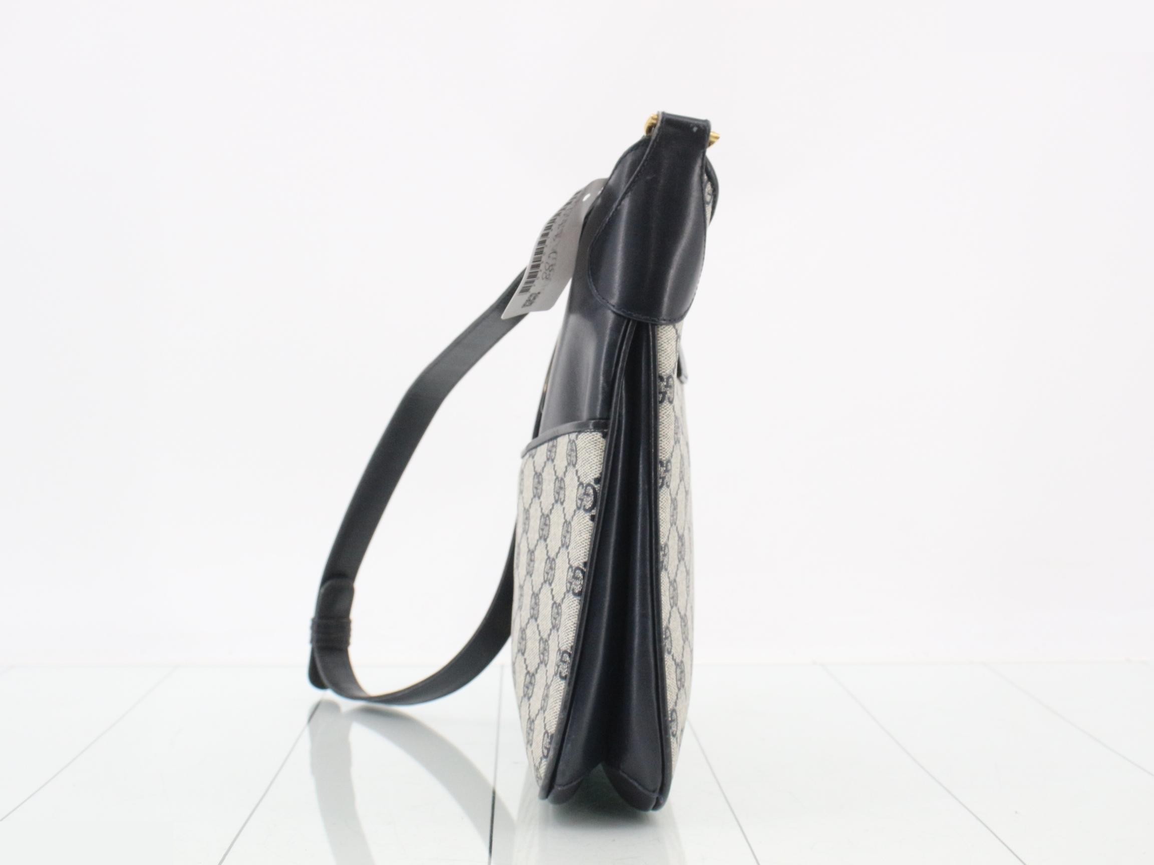 Shoulder bag — view 3