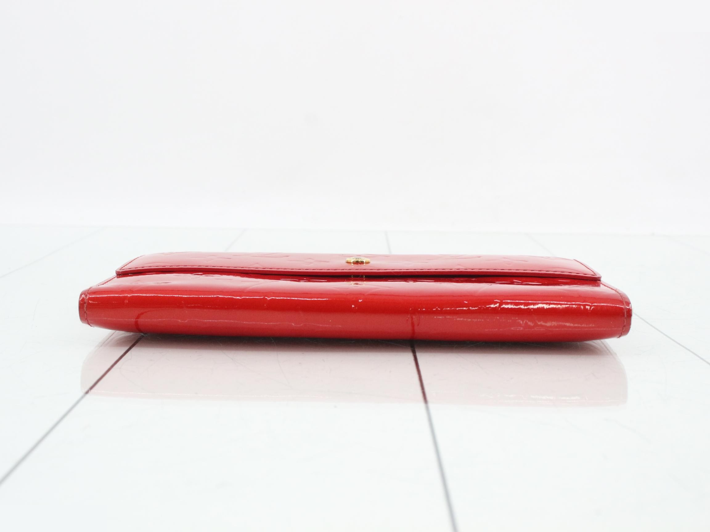 M93530 Portefeuille Sarah Pomme d'Amour Long Wallet — view 3