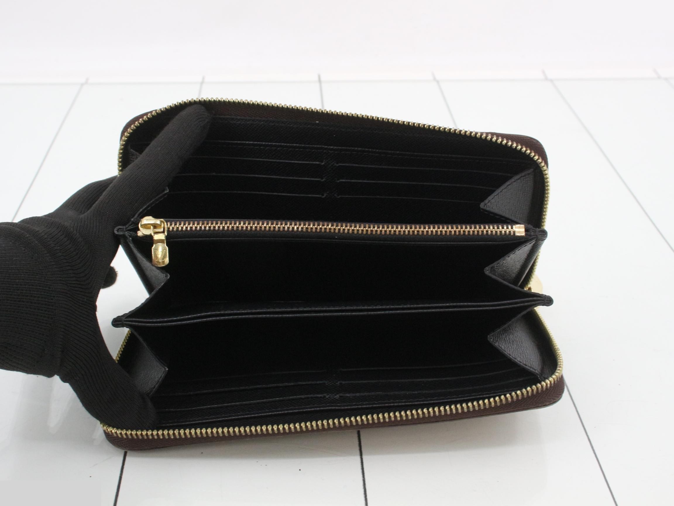 Zippy Wallet — view 4