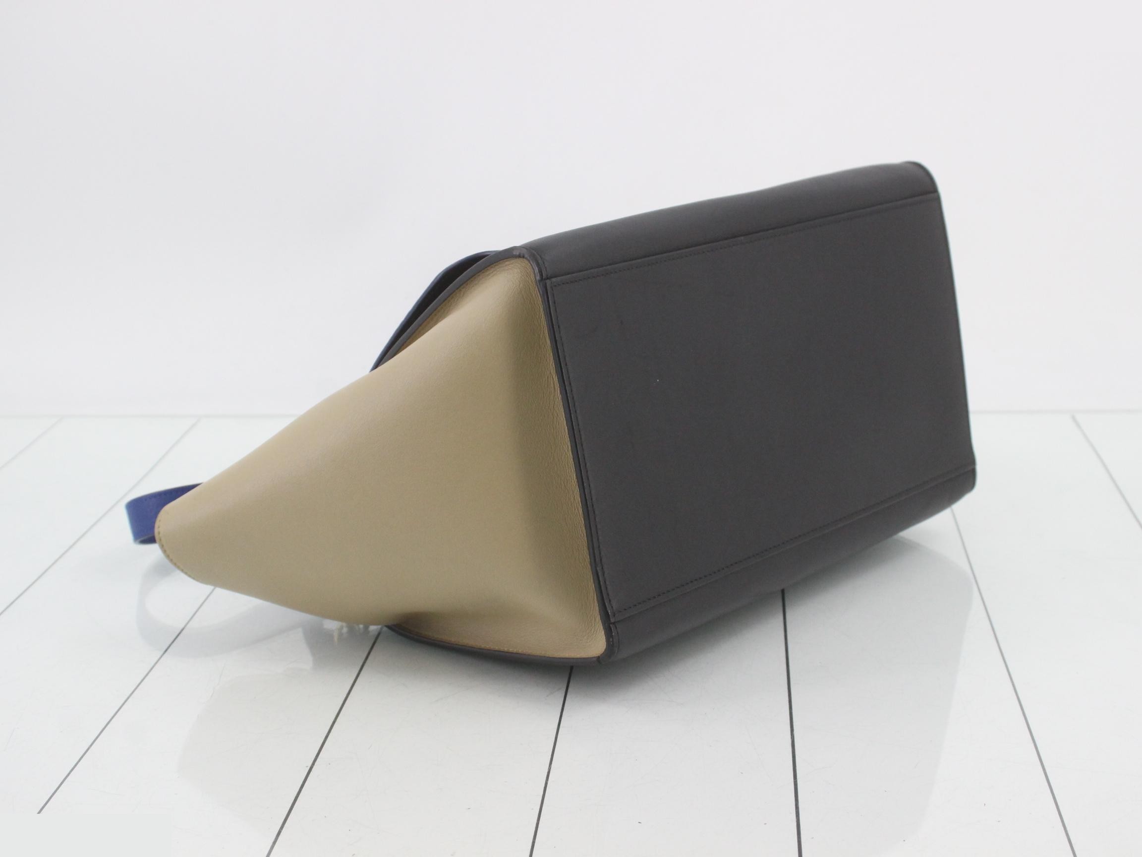 Trapeze Small Shoulder Bag — view 5