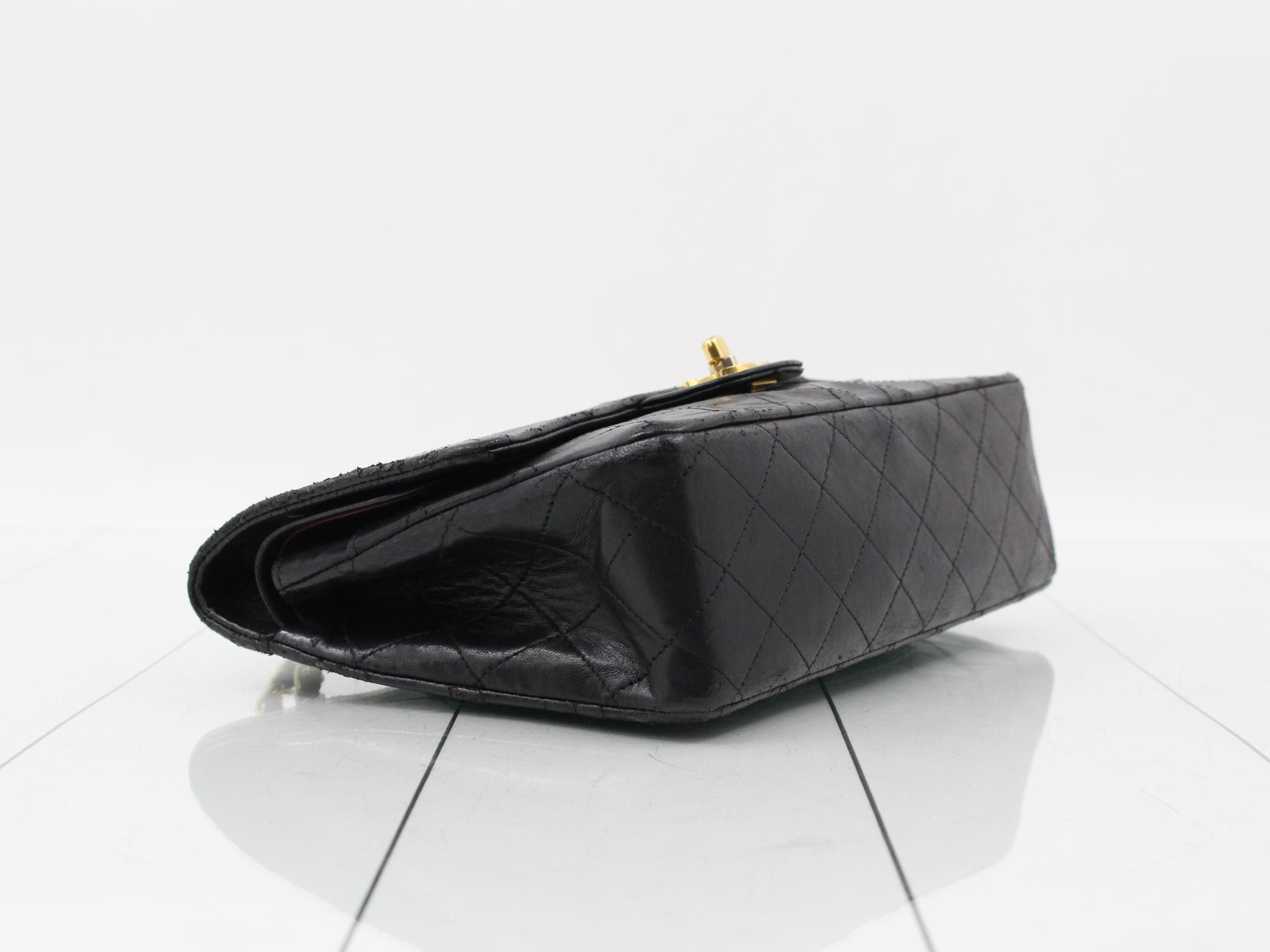 Matelassé Lambskin Chain Shoulder Bag — view 5