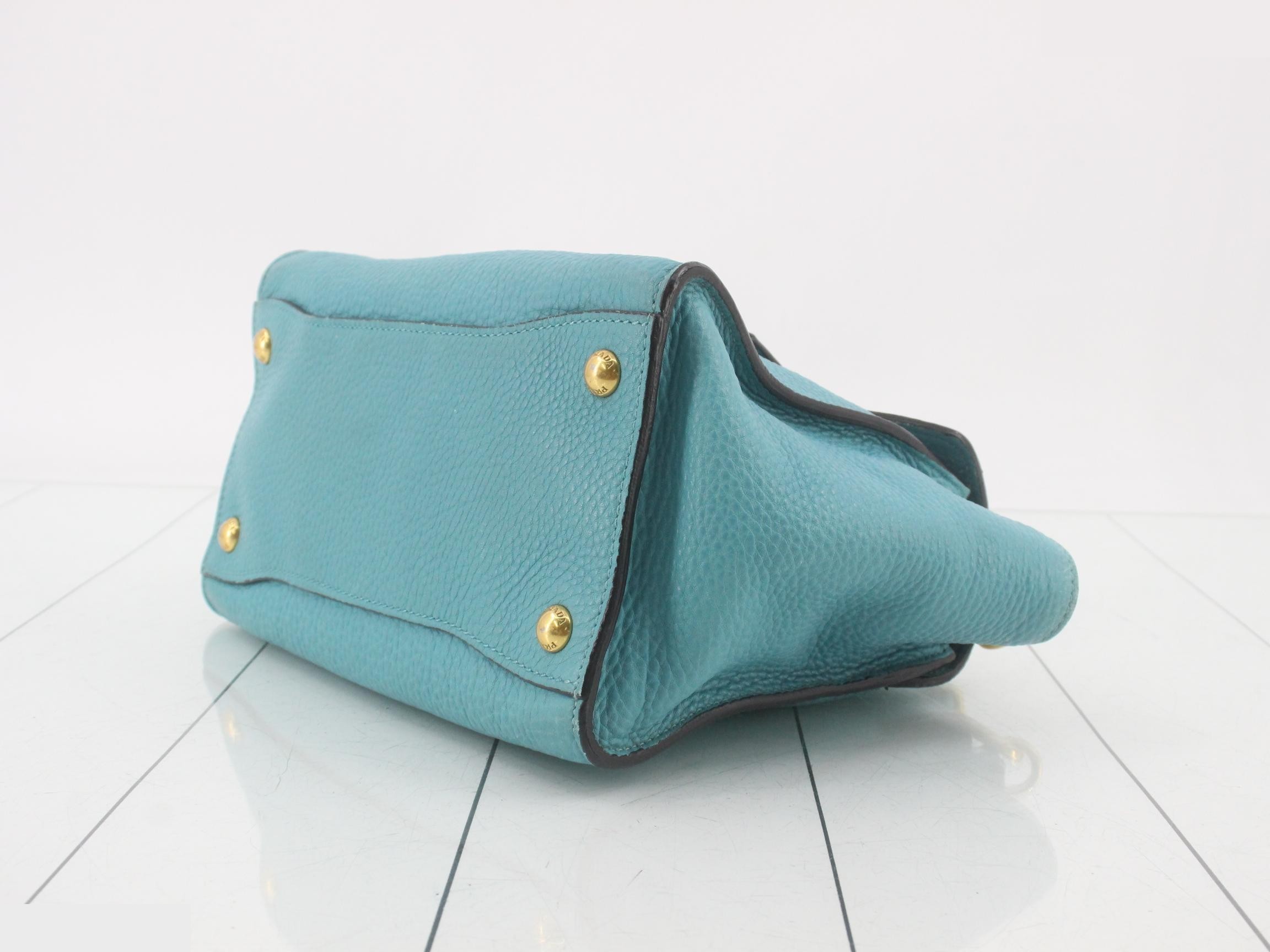 Other lines: Bags & Shoulder Bags - Vitello Daino Leather — view 6
