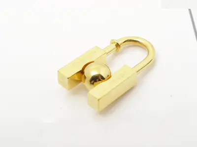 Cadena Charm Embellir LA TERRE 2001