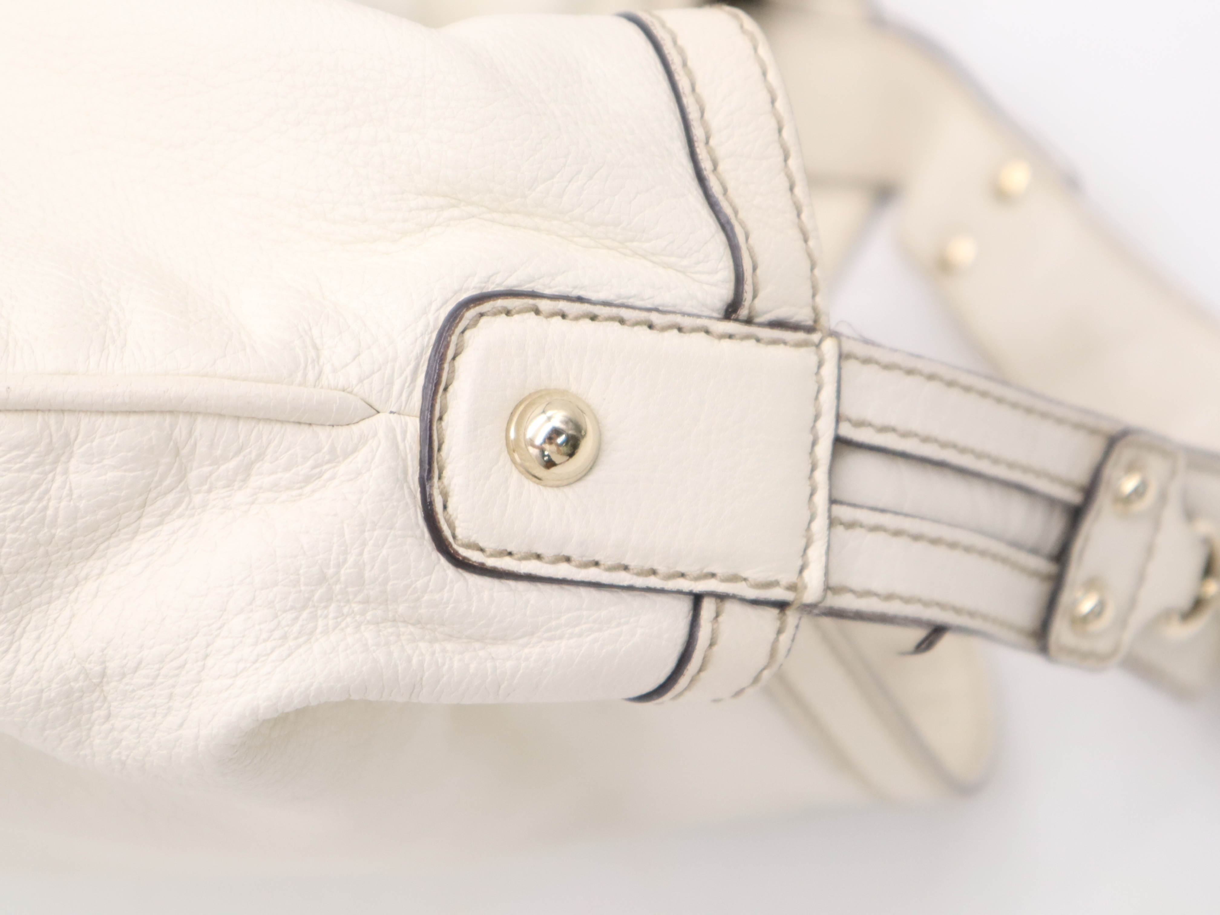 170014 Leather One-Shoulder Bag with Dust Bag, White Shoulder Bag — view 7
