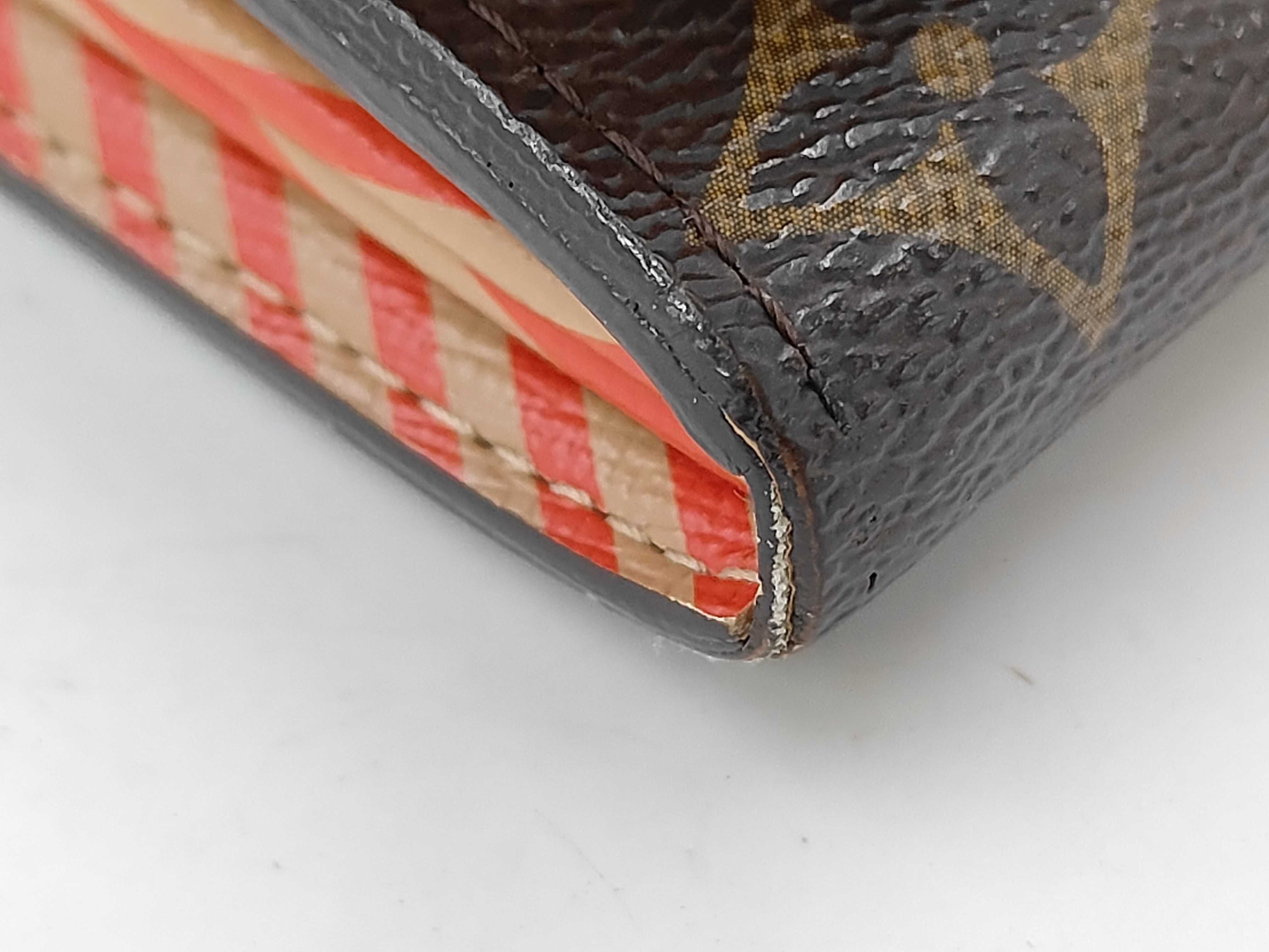 Monogram Portefeuille Sarah Trunk Lock CA2143 Wallet — view 3