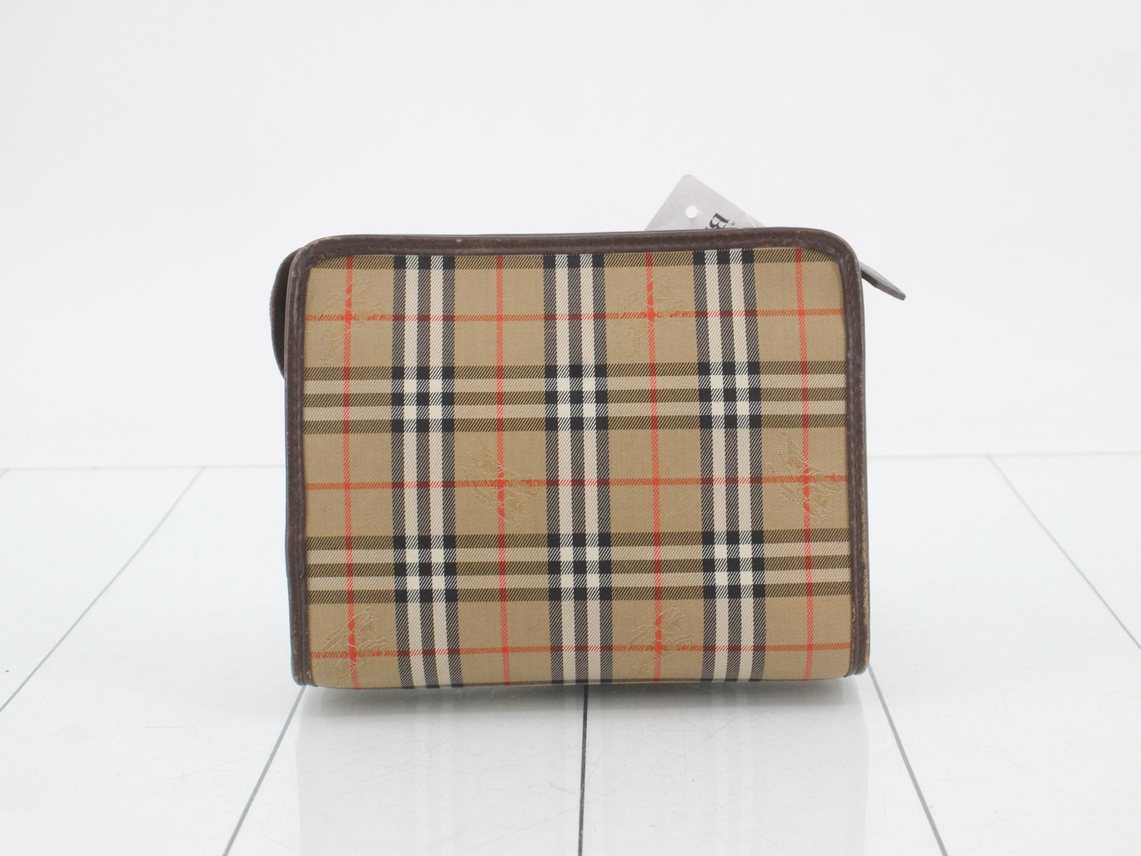 pouch, clutch bag — view 2