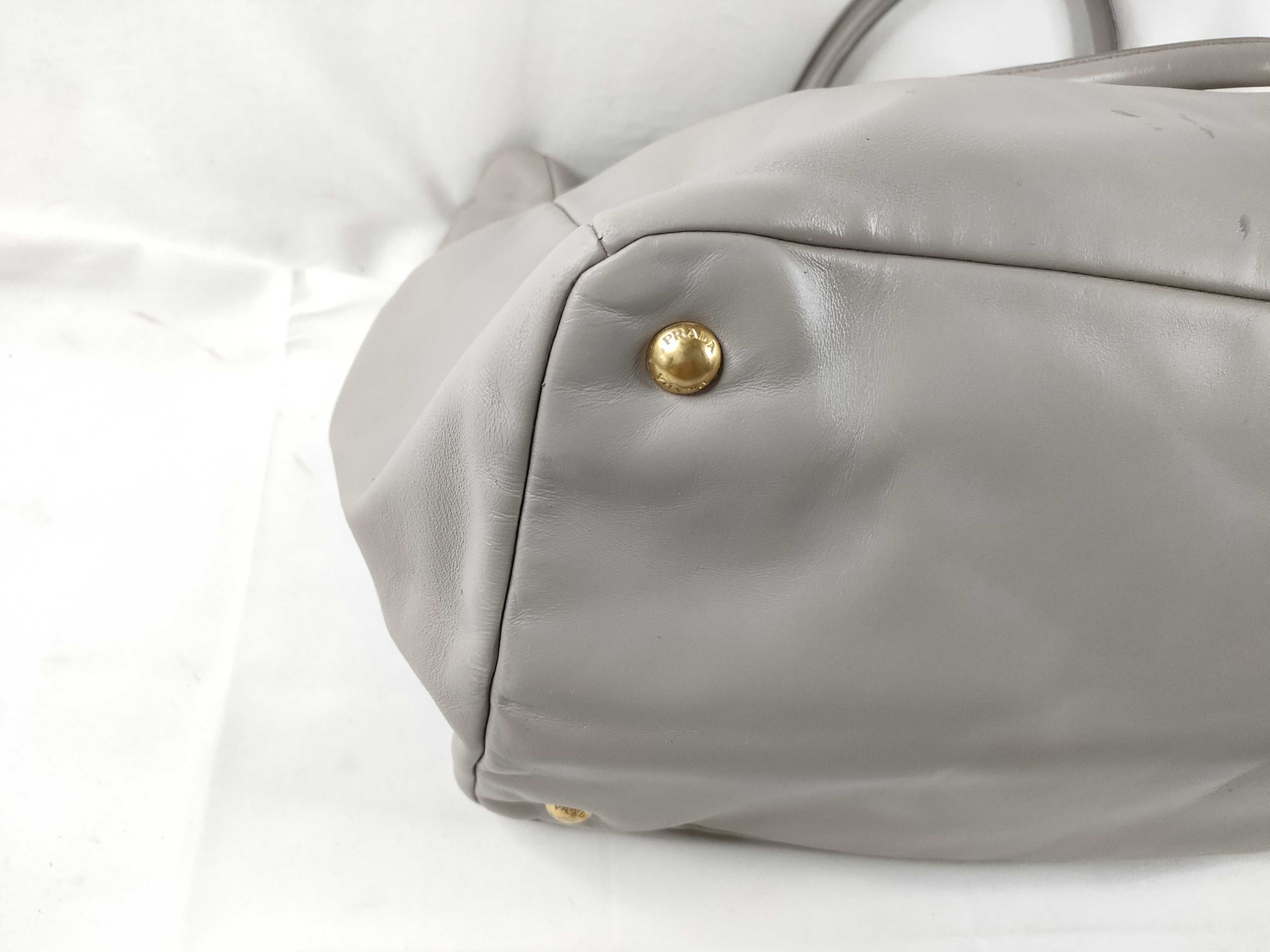 Soft Calfskin 2-Way Bag BN2103 Tote Bag — view 3