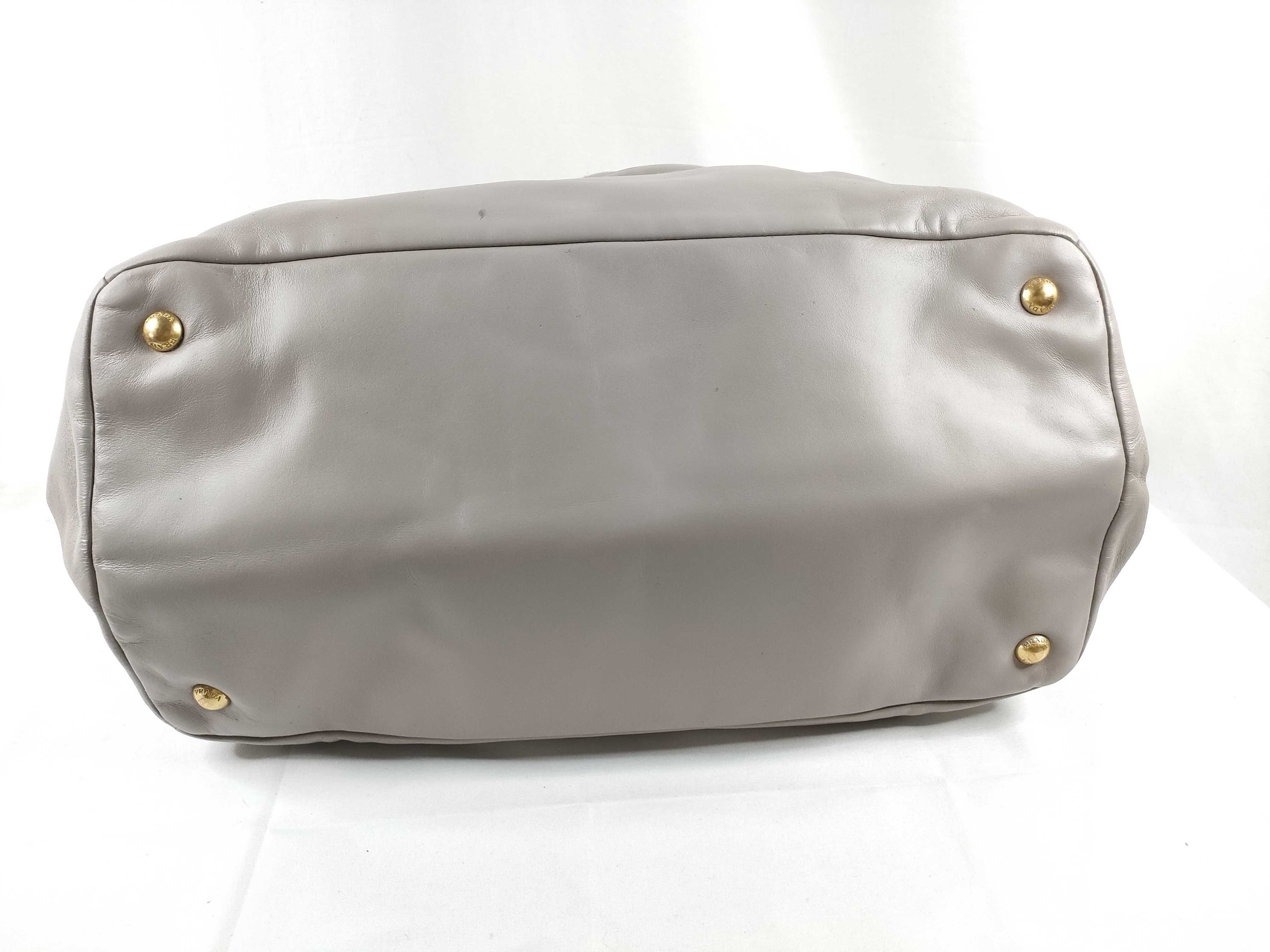 Soft Calfskin 2-Way Bag BN2103 Tote Bag — view 4