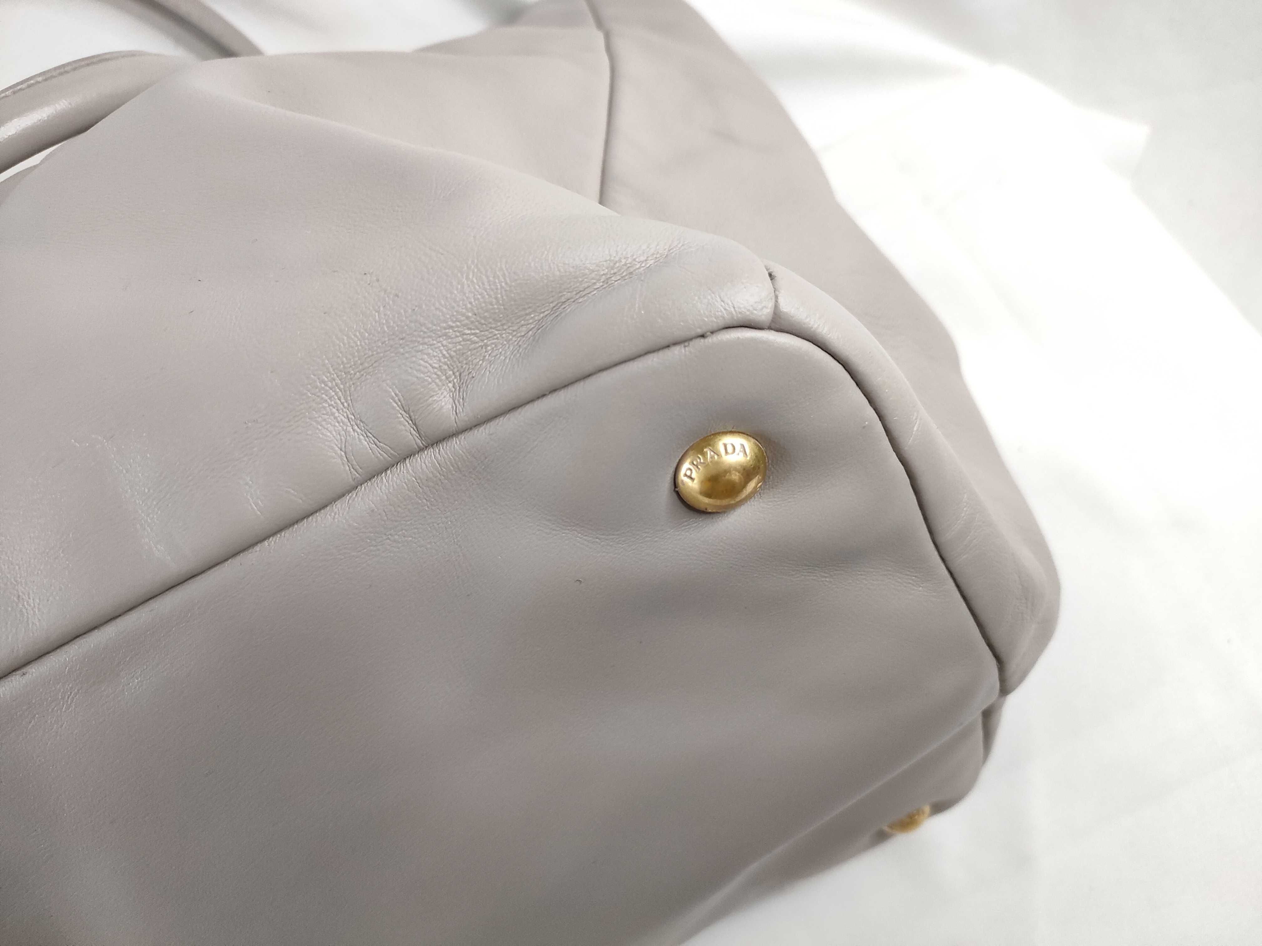 Soft Calfskin 2-Way Bag BN2103 Tote Bag — view 5