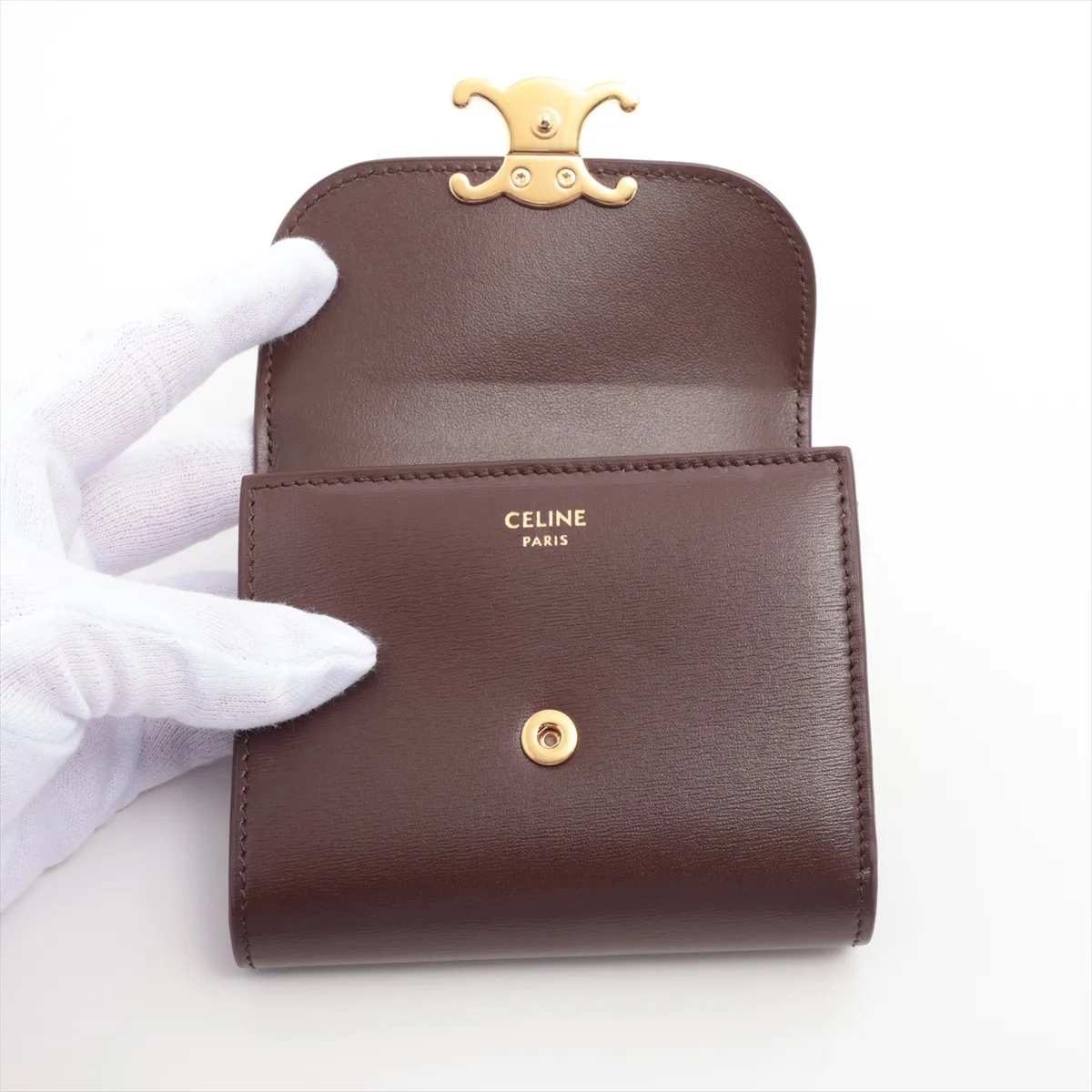 Triomphe Small Flap Wallet Leather Compact Wallet Brown — view 3