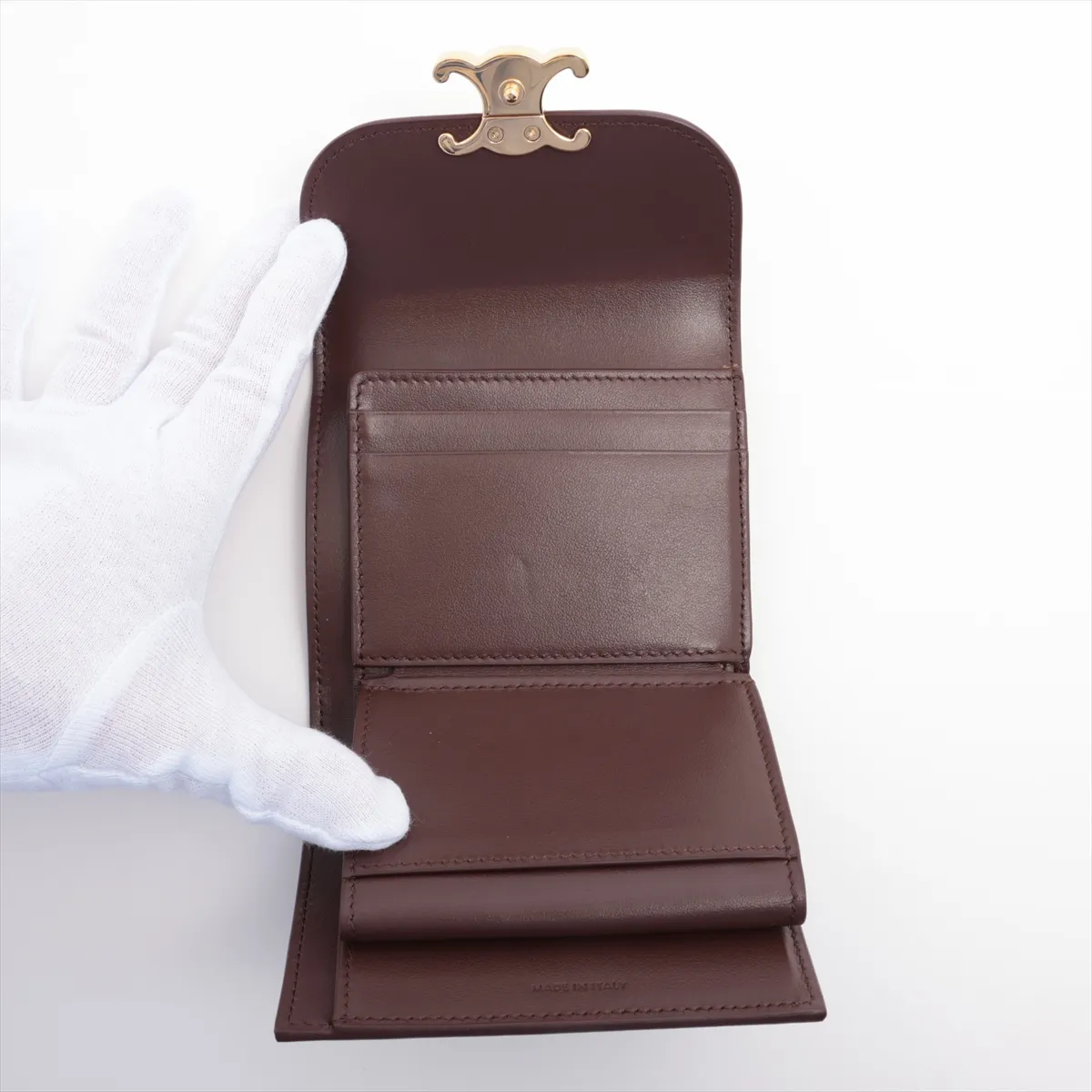 Triomphe Small Flap Wallet Leather Compact Wallet Brown — view 5