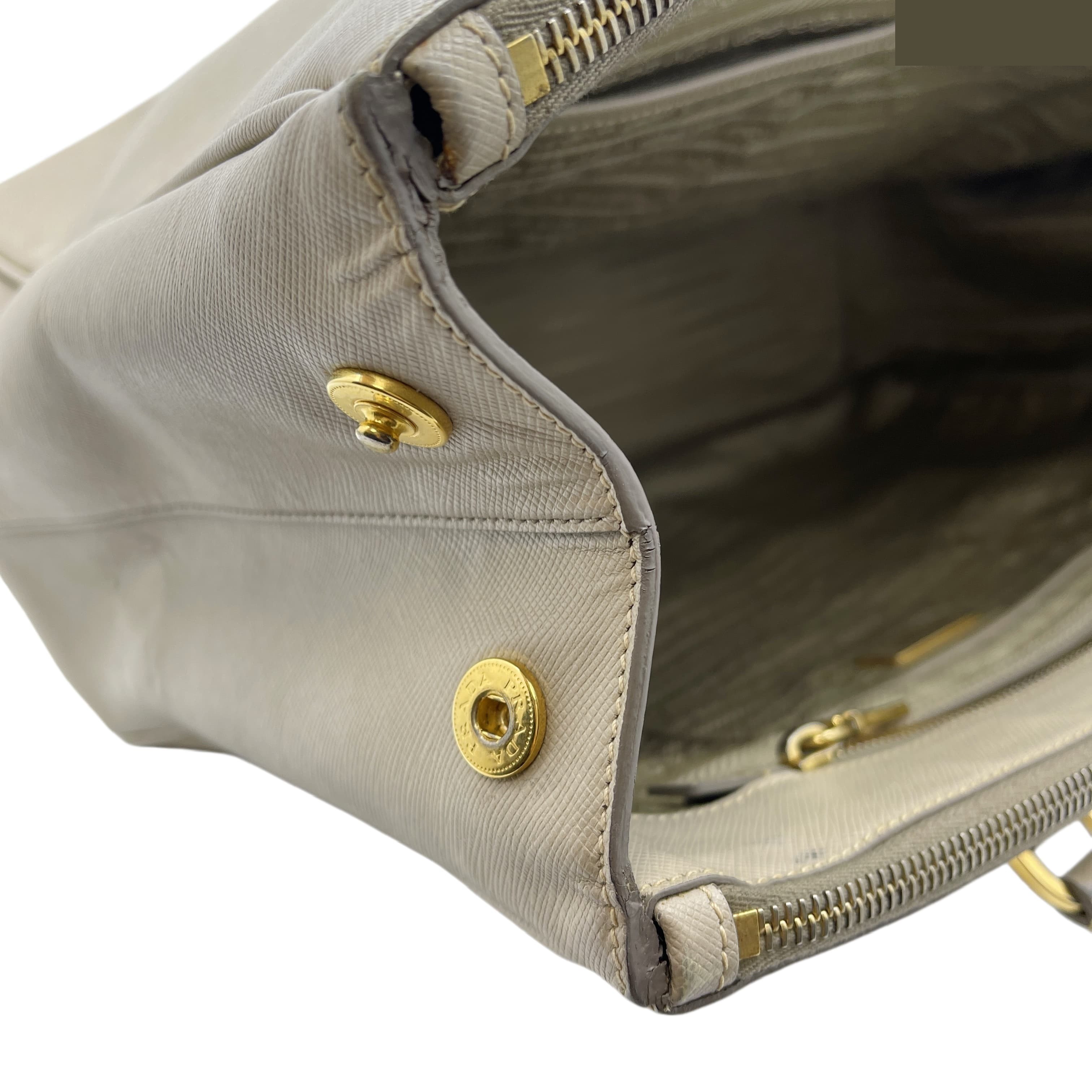 Saffiano — view 7