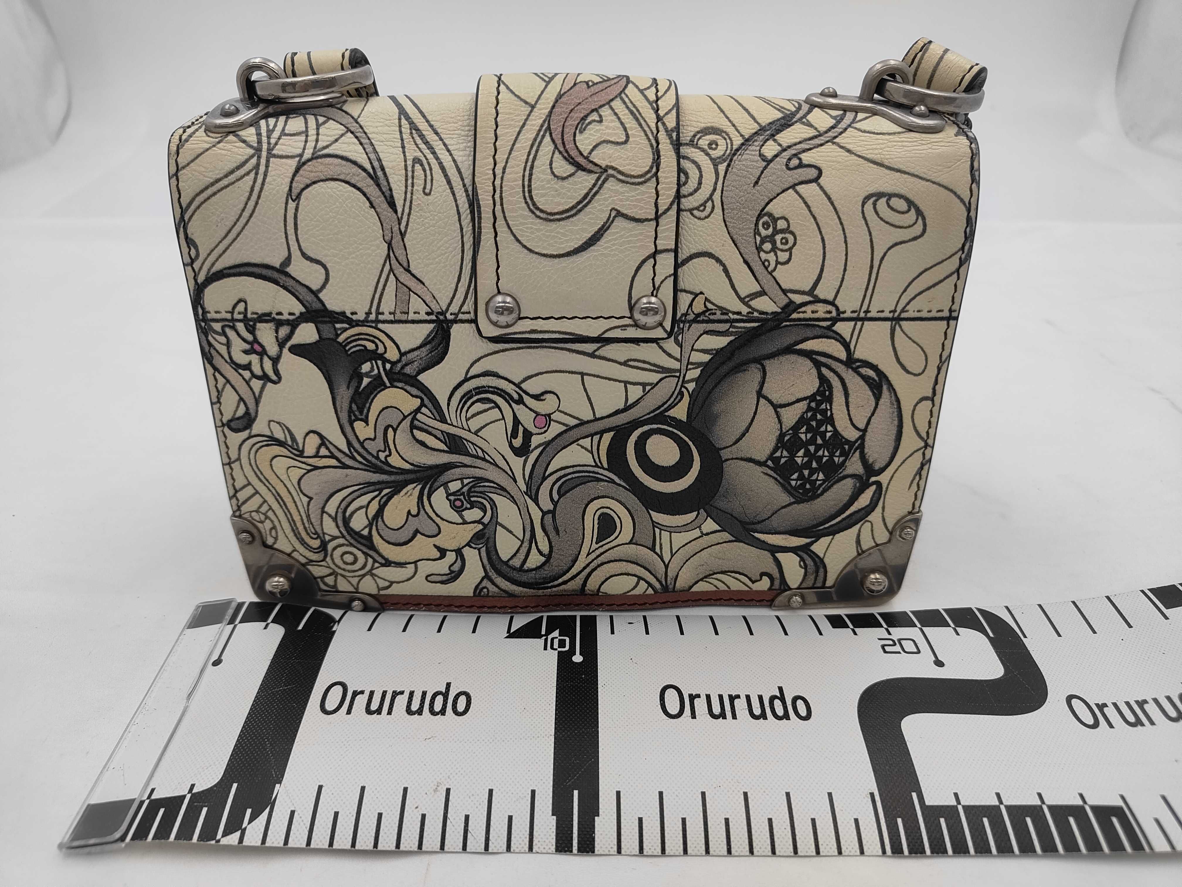Cahier leather shoulder bag — view 2