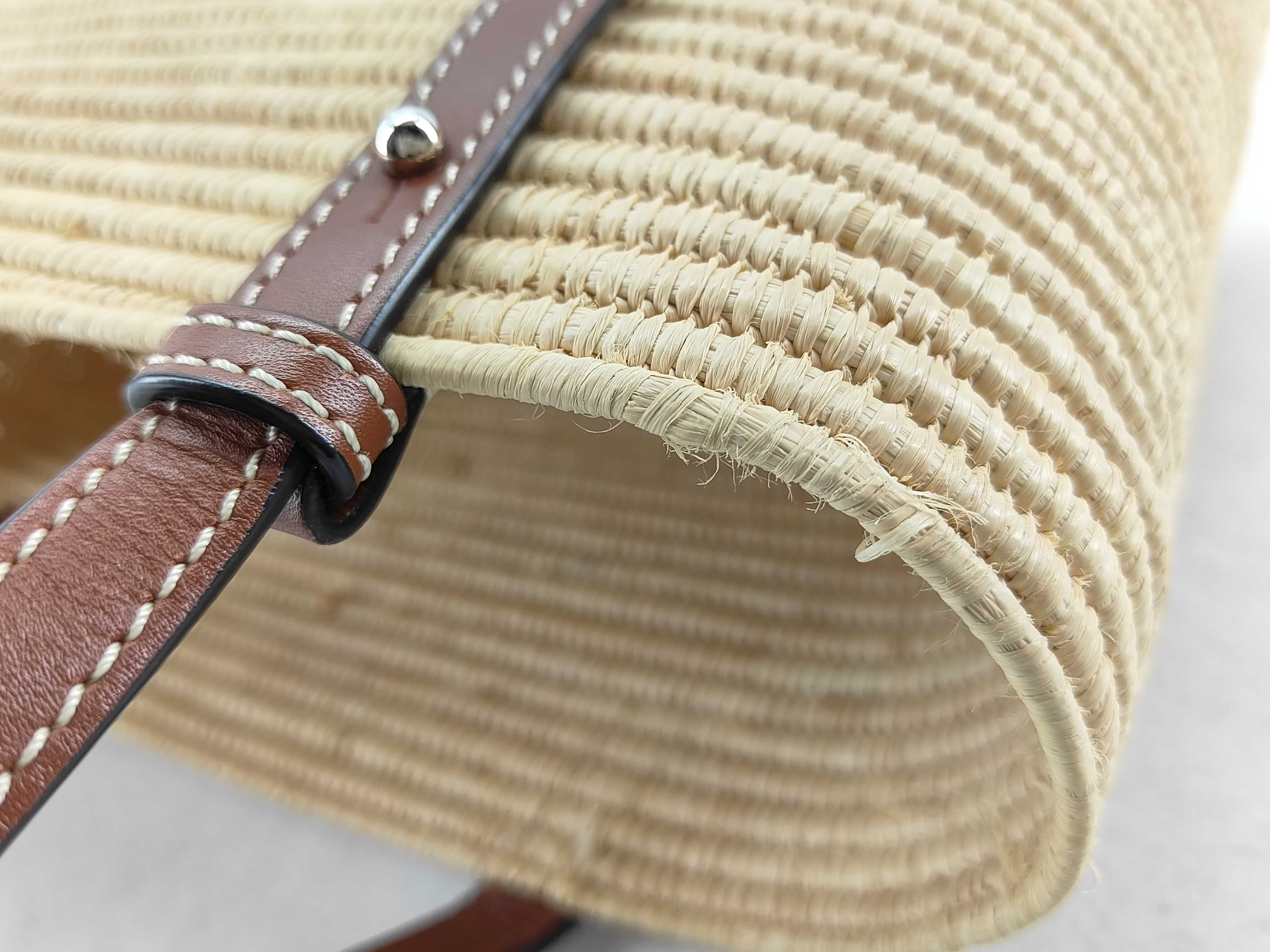 Square Basket Small Raffia x Leather Straw Bag Beige x White Tote Bag — view 15