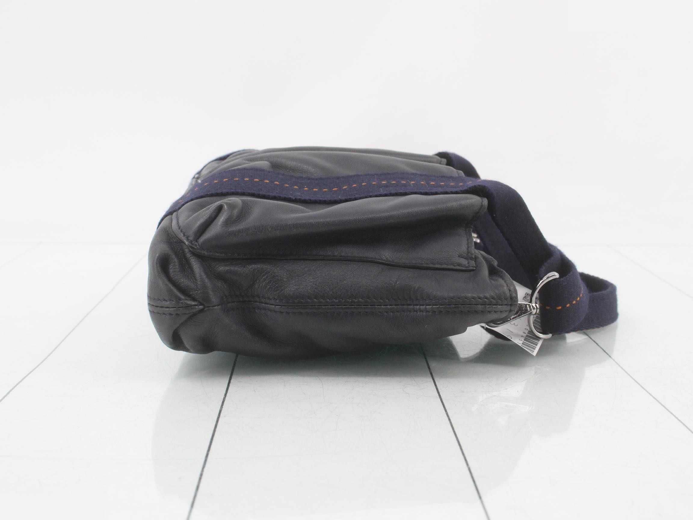 Caravan Horizontal PM Navy x Orange — view 3