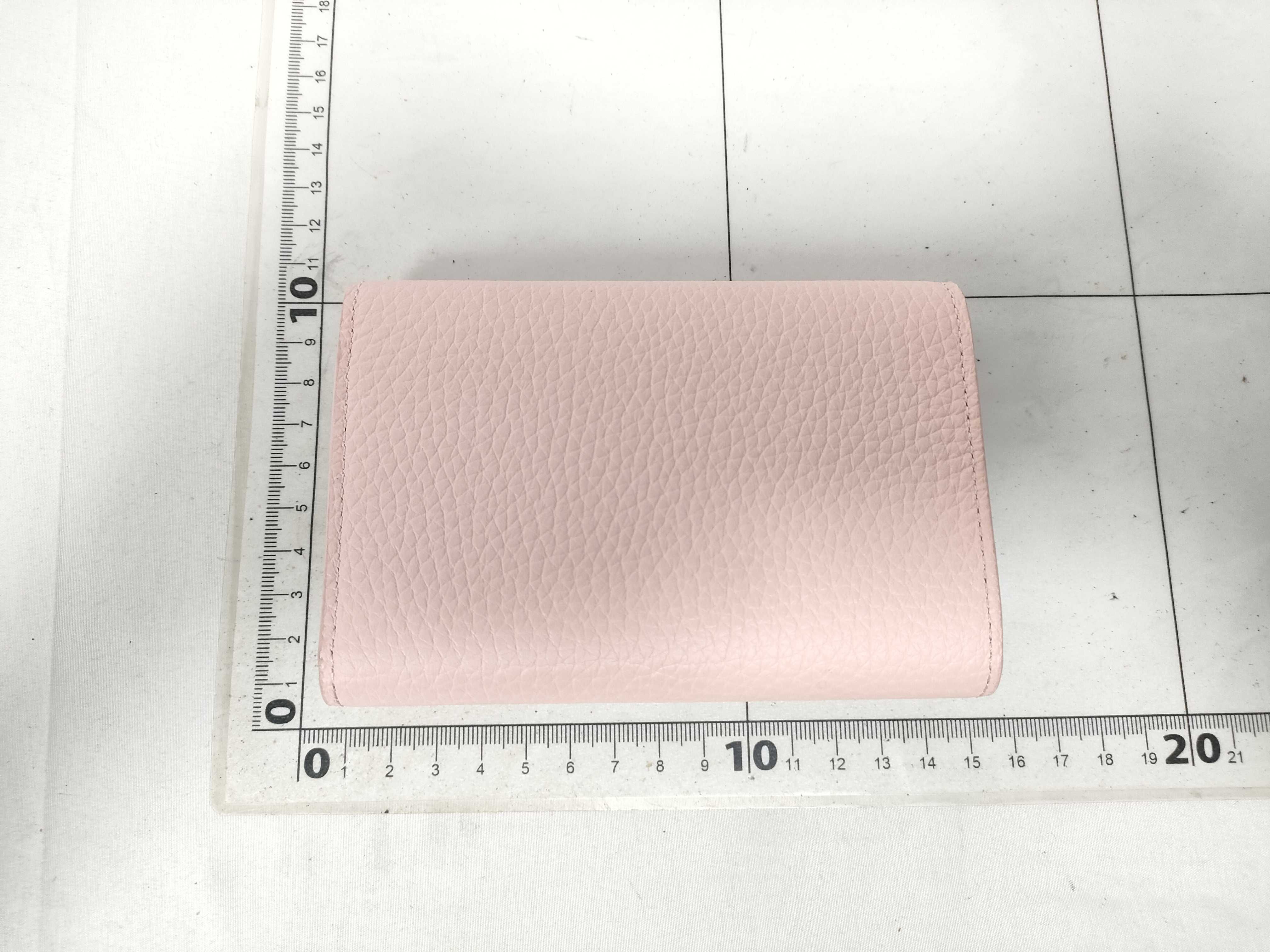LV wallet — view 2