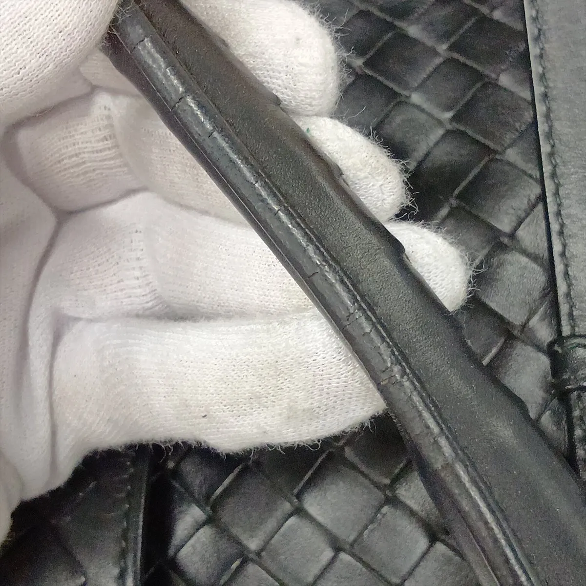Intrecciato Roma Leather Handbag, Black — view 14
