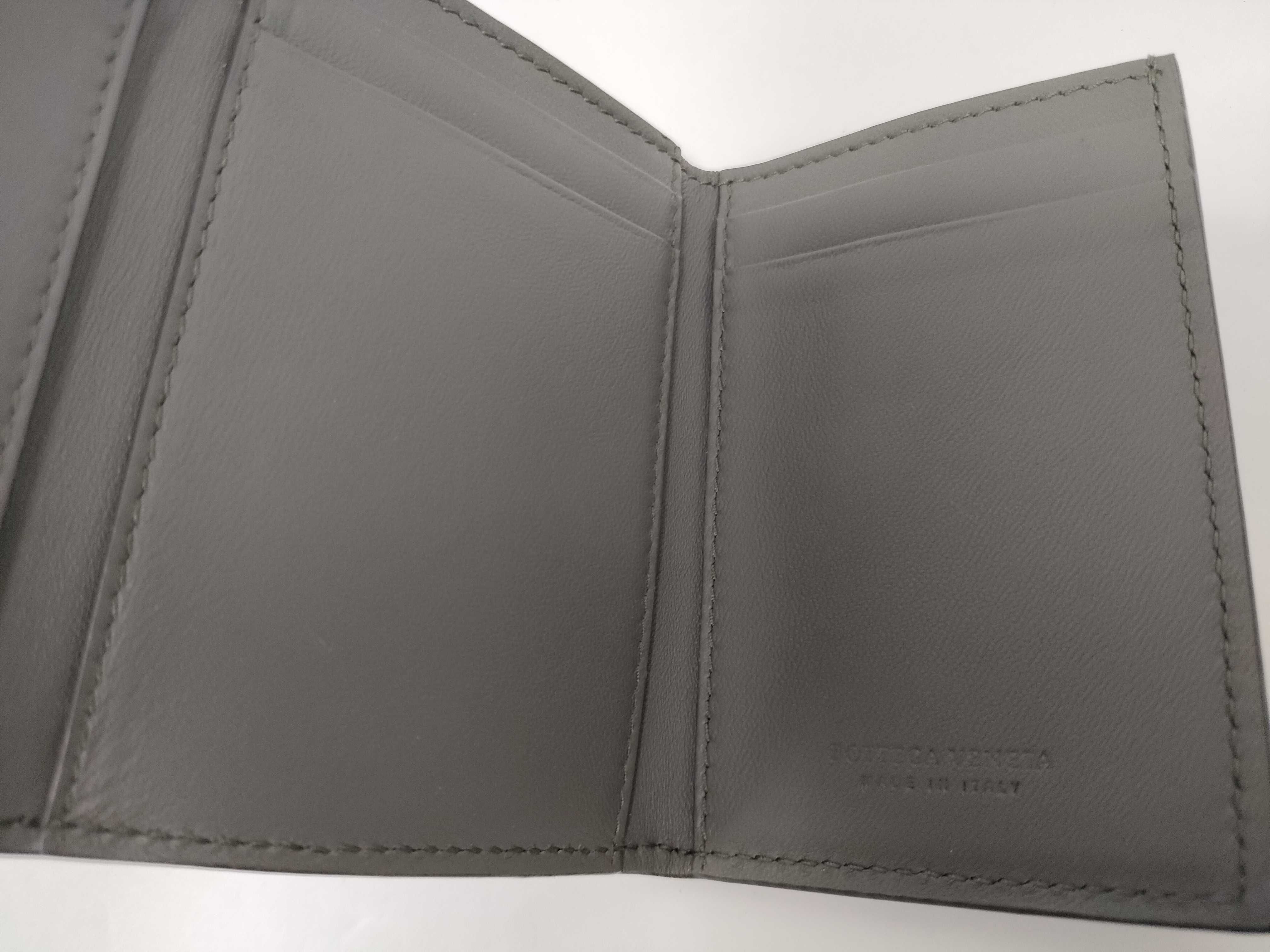 Intrecciato Tri-fold Wallet 515385 — view 11