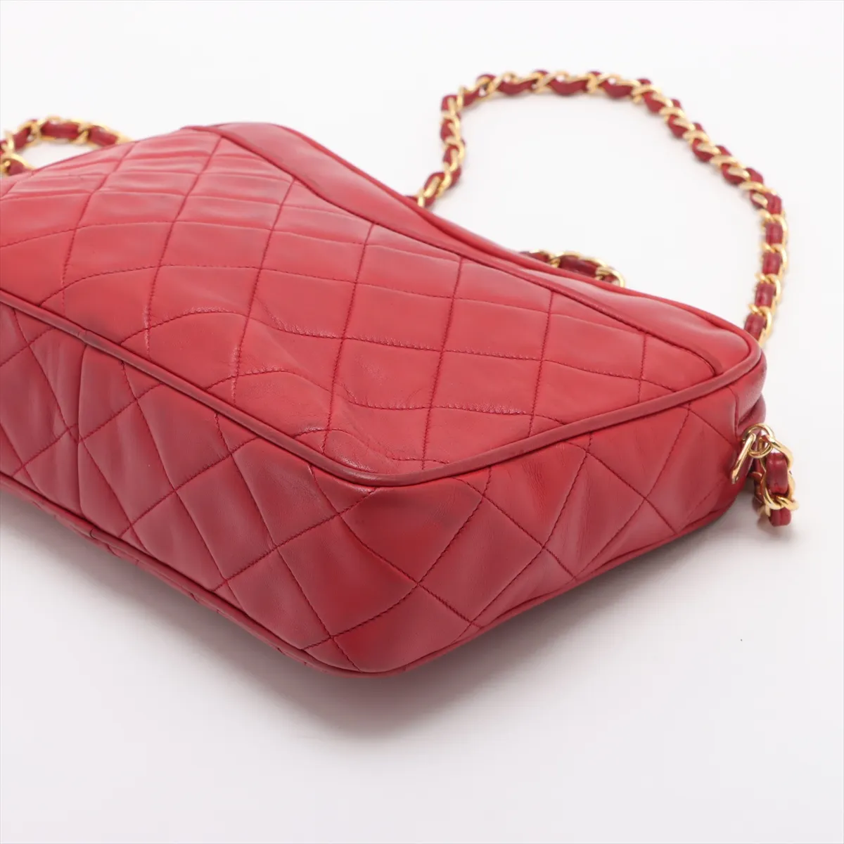 Matelasse Lambskin Chain Shoulder Bag Fringe Red Gold Hardware 0756459 Series 0 — view 3