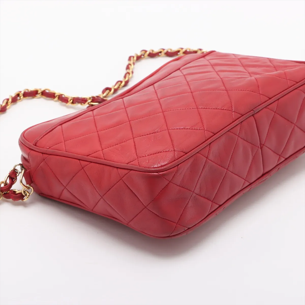 Matelasse Lambskin Chain Shoulder Bag Fringe Red Gold Hardware 0756459 Series 0 — view 4
