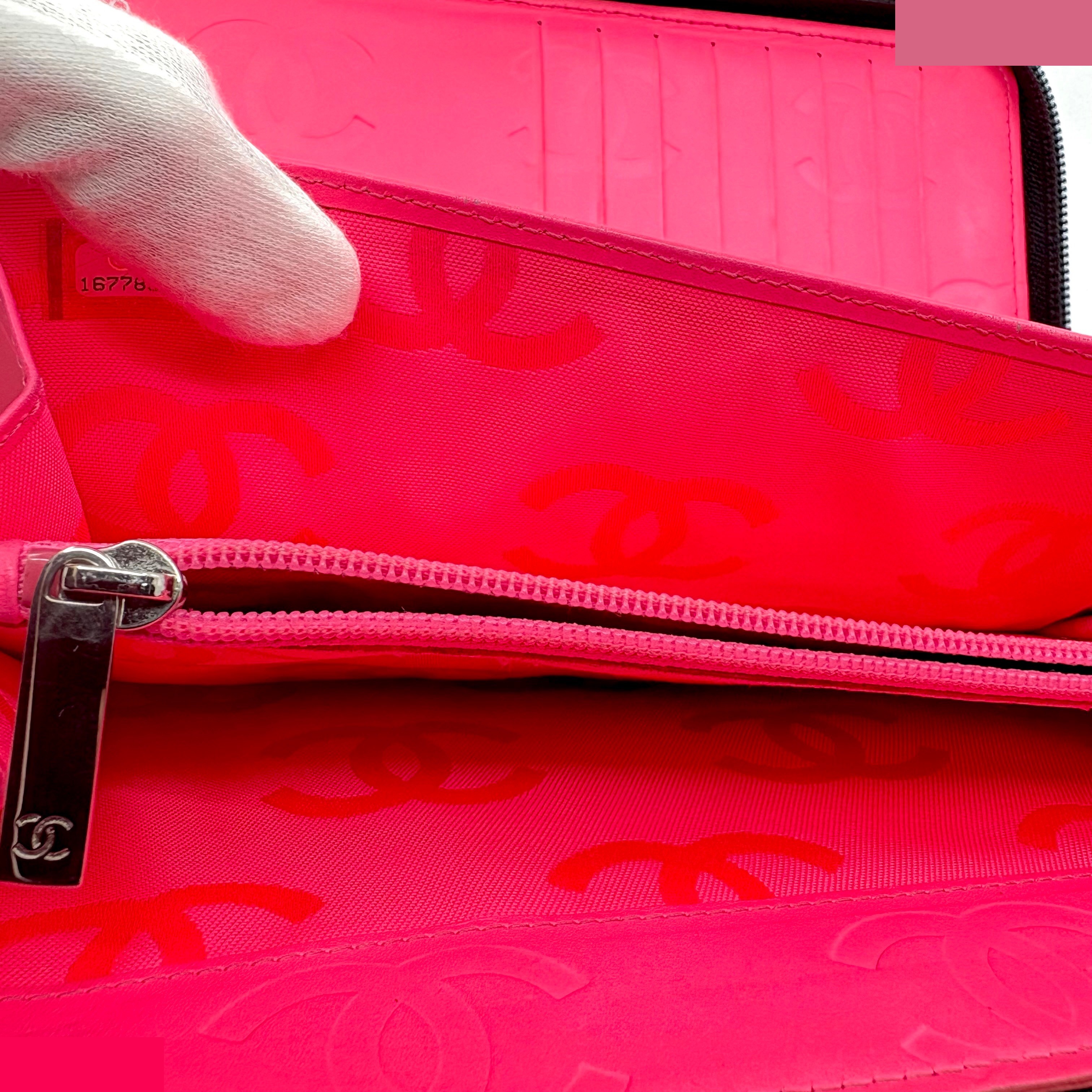 Cambon Zippy Wallet (Bag) / Wallet — view 9