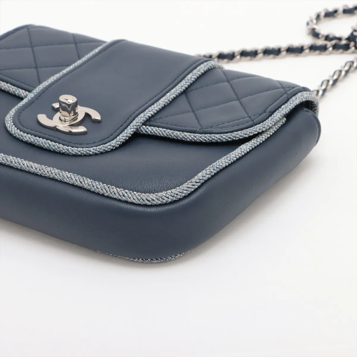 Matelasse Lambskin Single Flap Single Chain Bag Navy Silver Hardware 27179900 No. 27 — view 3
