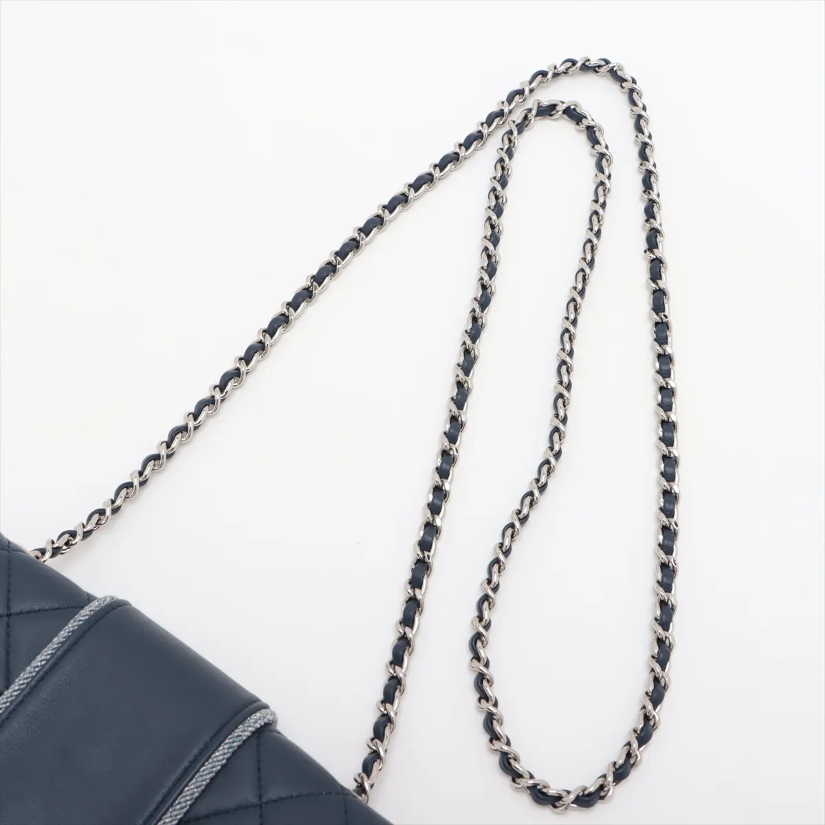 Matelasse Lambskin Single Flap Single Chain Bag Navy Silver Hardware 27179900 No. 27 — view 5