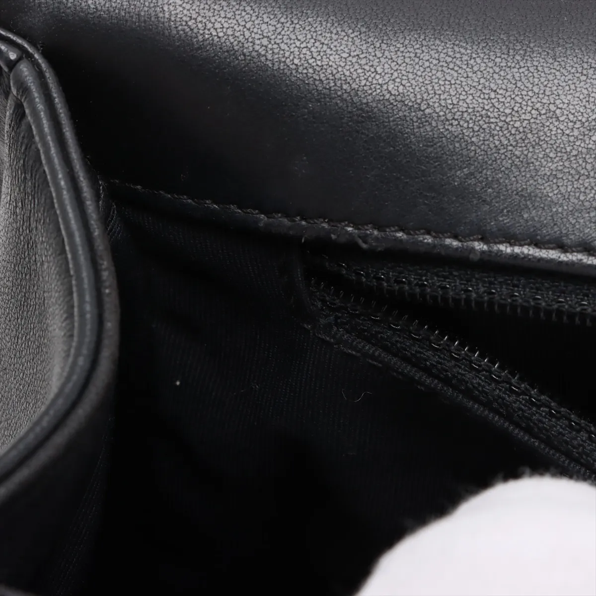 Boy Chanel 28 Large Lambskin Chain Shoulder Bag Navy Gunmetal Hardware 23359733 23rd Series A92193 — view 11