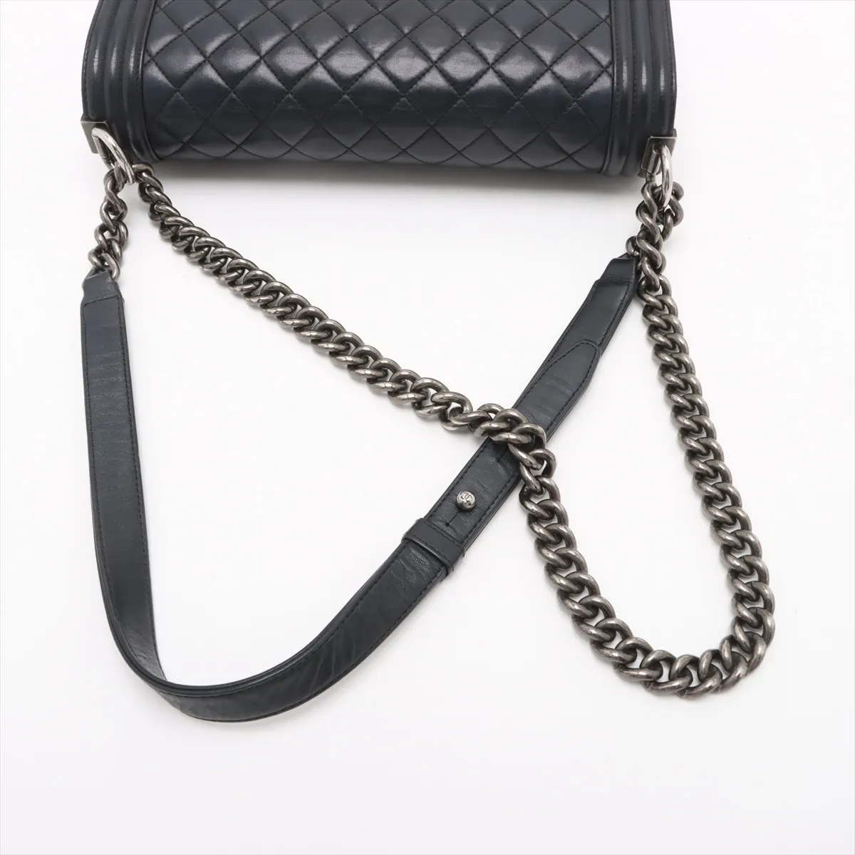 Boy Chanel 28 Large Lambskin Chain Shoulder Bag Navy Gunmetal Hardware 23359733 23rd Series A92193 — view 5