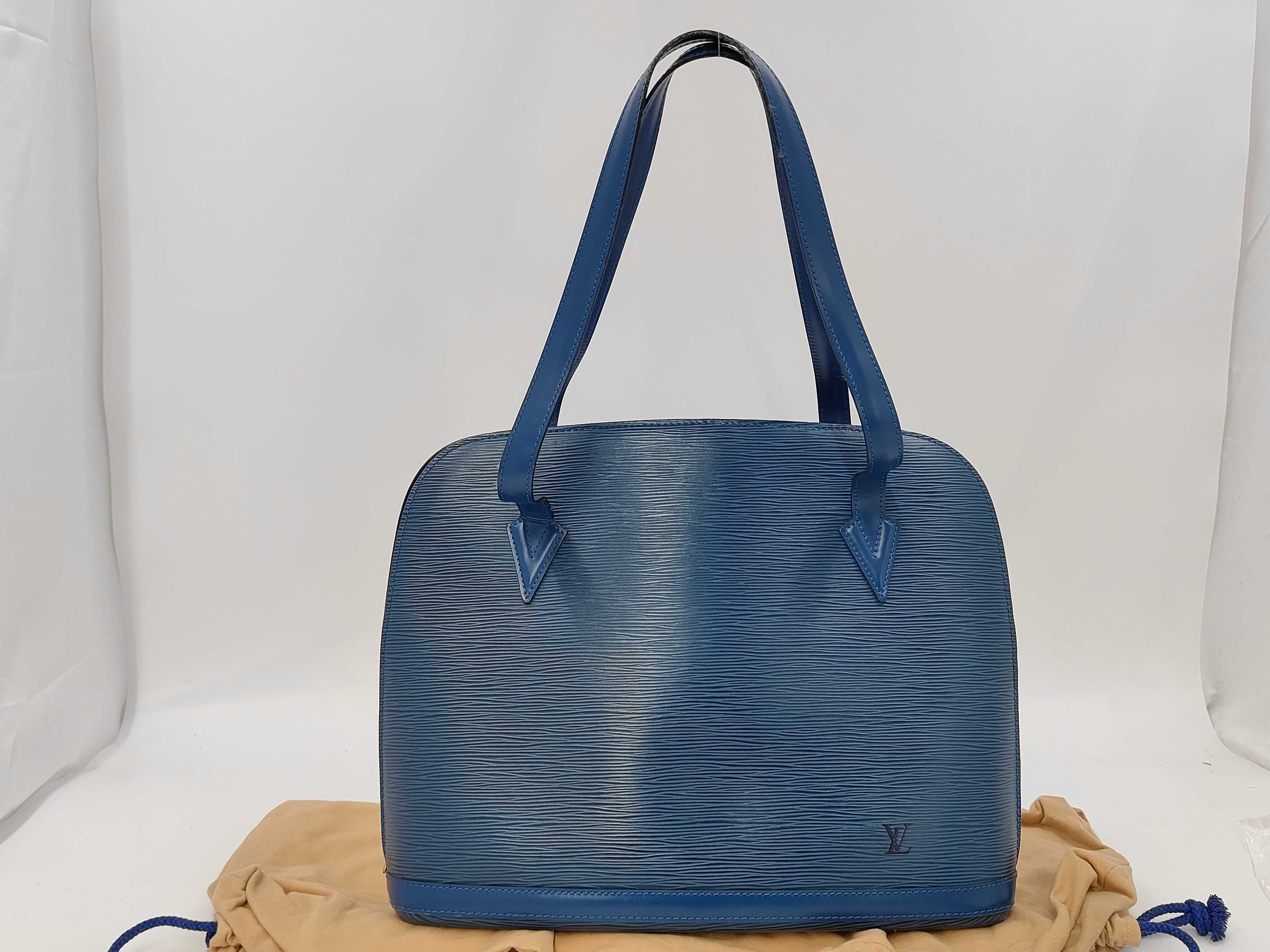 Epi Handbag Blue M52285 Tote Bag