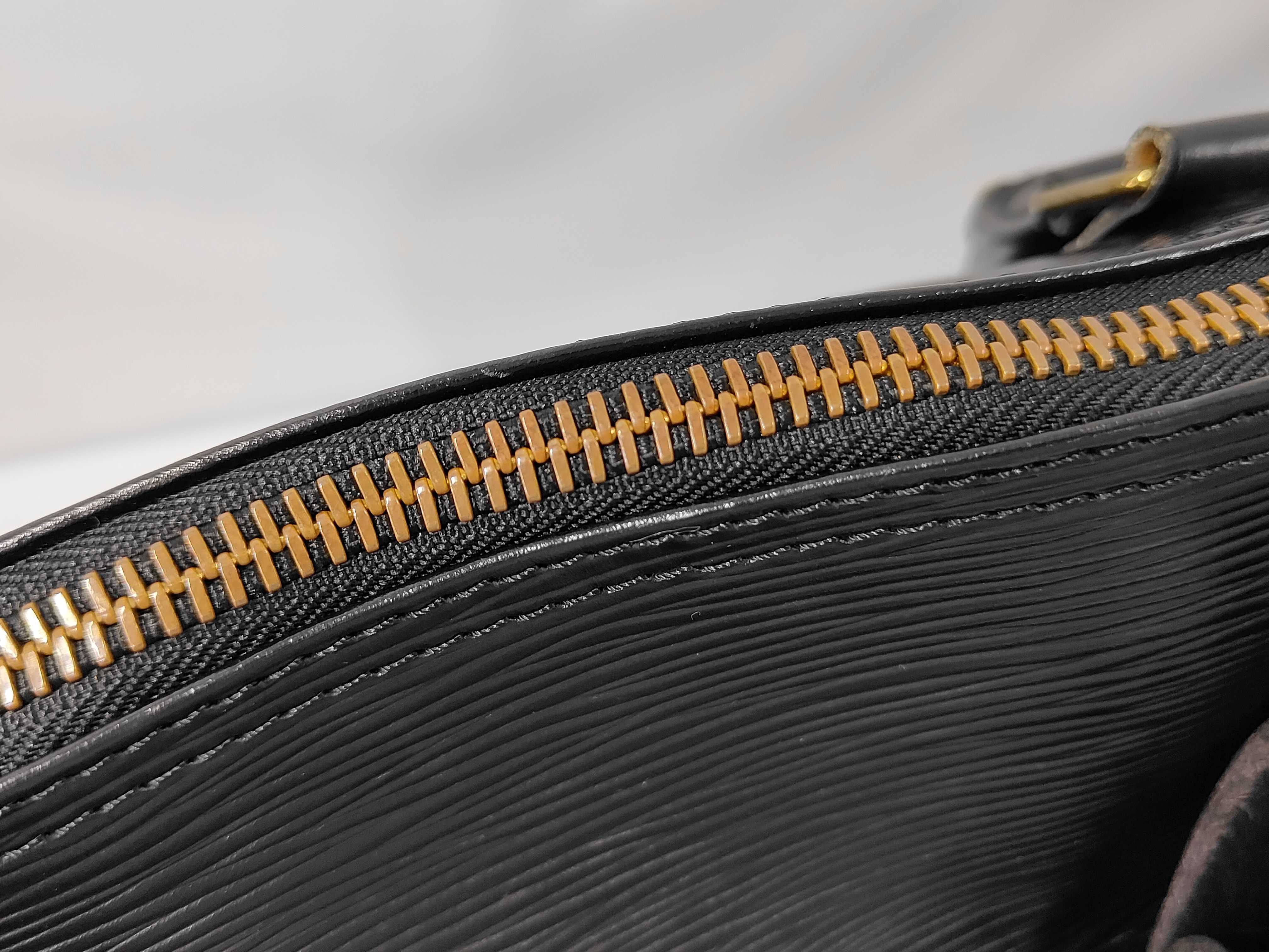 Epi Keepall 50 Boston Bag — view 9