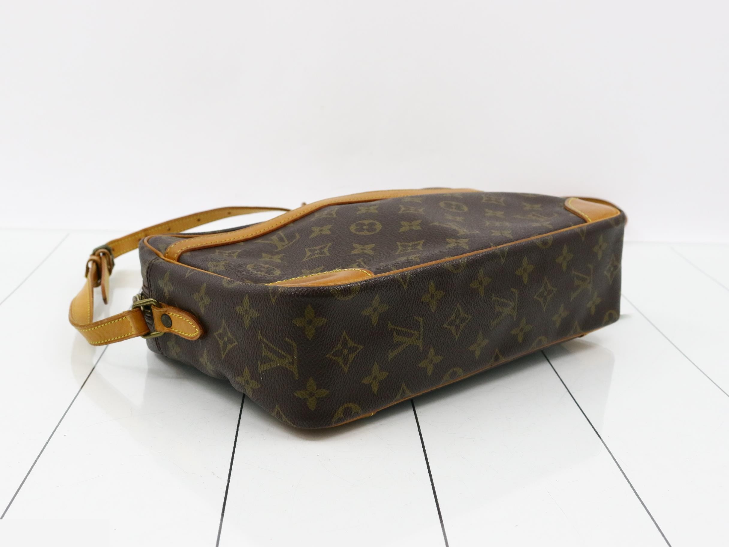Monogram Trocadero GM Shoulder Bag — view 5